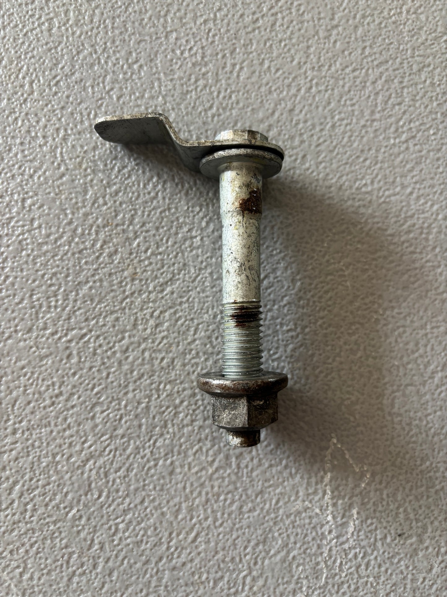Jeep WJ Track Bar Bolts. 99-2004 Jeep Grand Cherokee. Upper/Lower