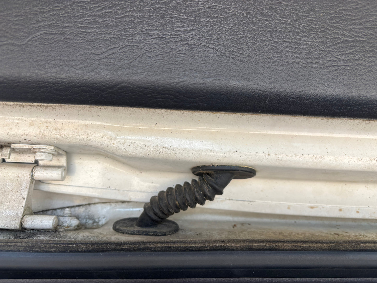 Rubber Door/Hatch Jam Boots. 1999-2004 Jeep Grand Cherokee WJ