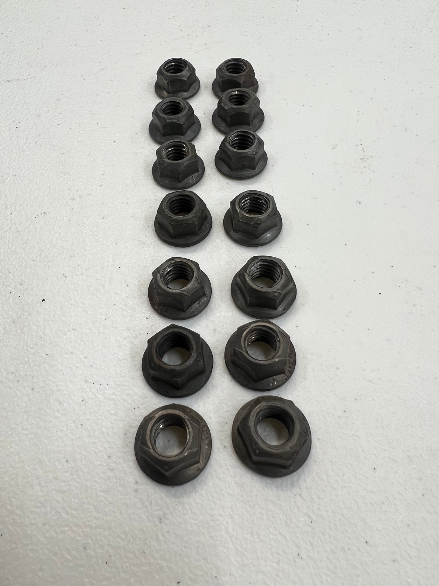 Main Cap Girdle Brace - Jeep 4.0L - Brace & Nuts