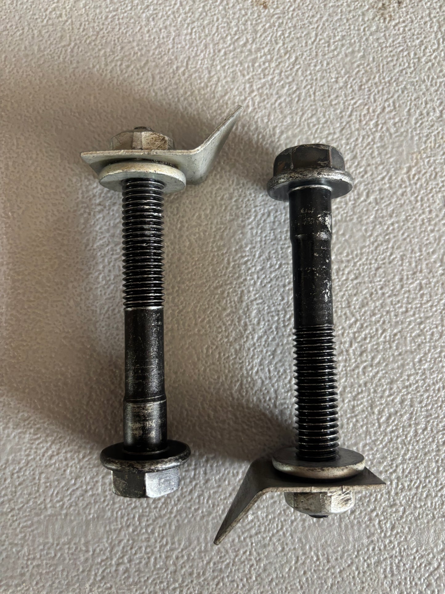 OEM Lower Control Arm Bolts. 99-2004 Jeep Grand Cherokee WJ