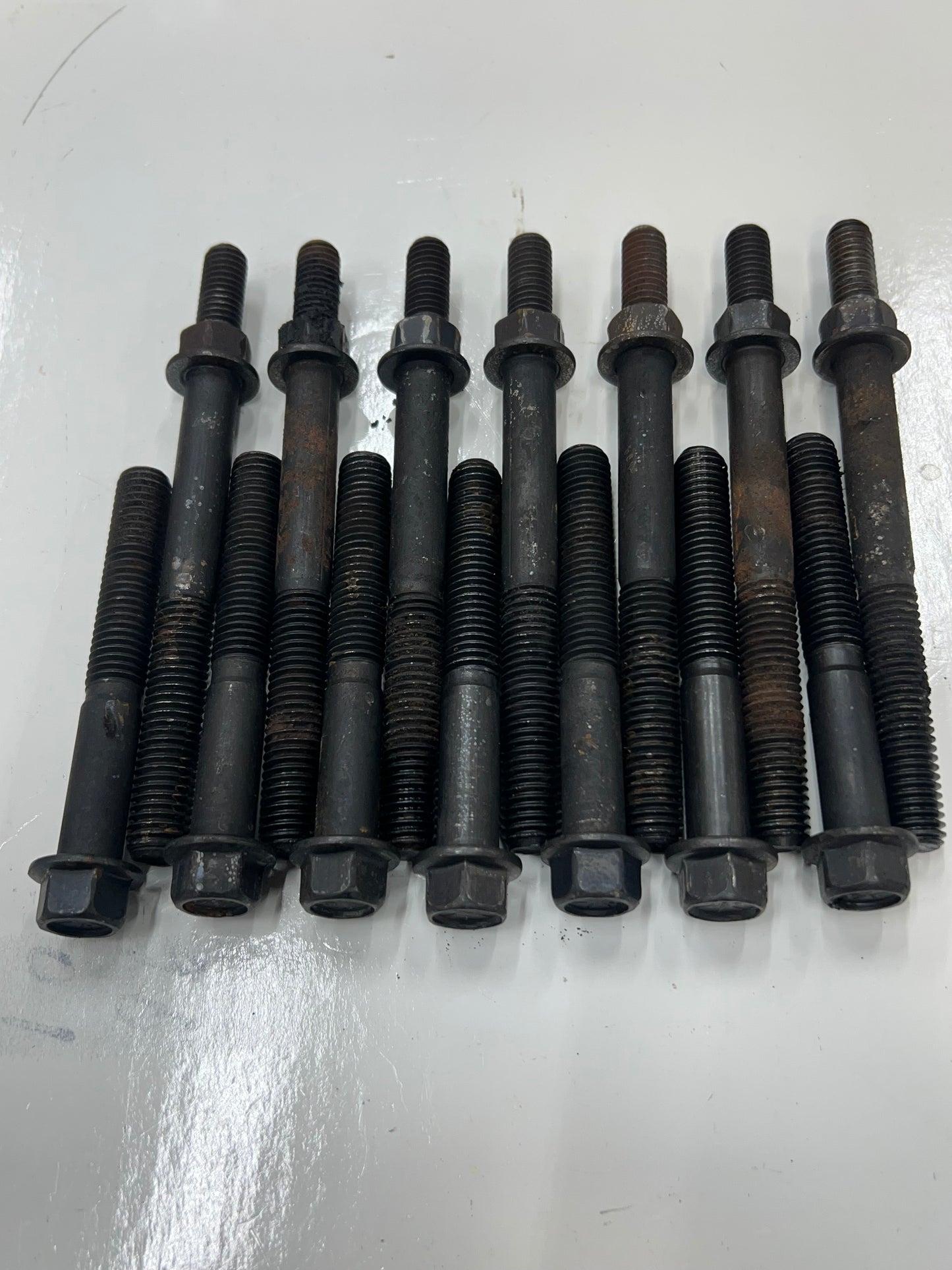 Cylinder Head Bolts -OEM- Jeep 4.0 & 2.5 - 1987-1995