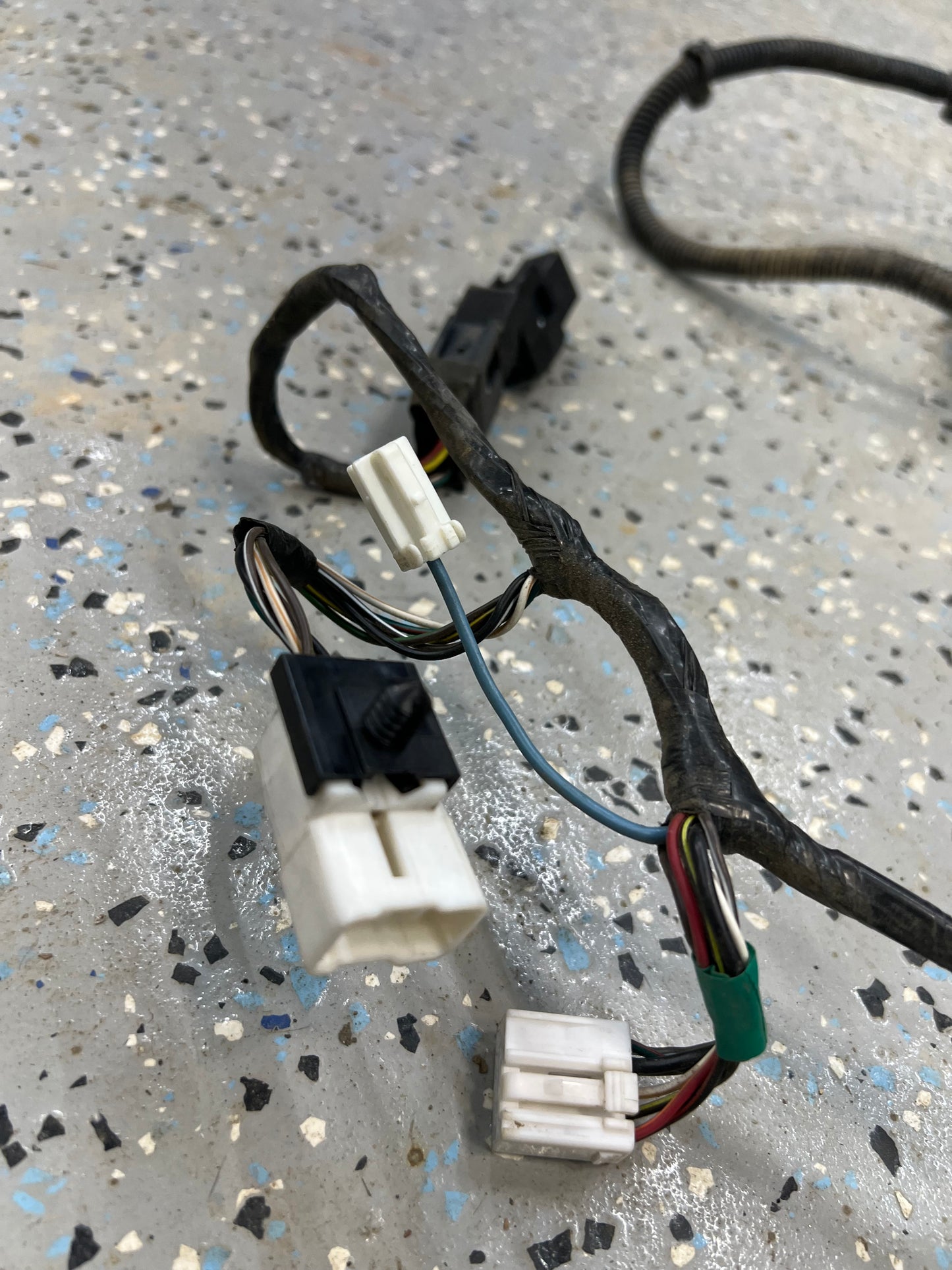 Trailer Hitch Wiring Harness - OEM - Jeep Cherokee XJ - 1997-2001