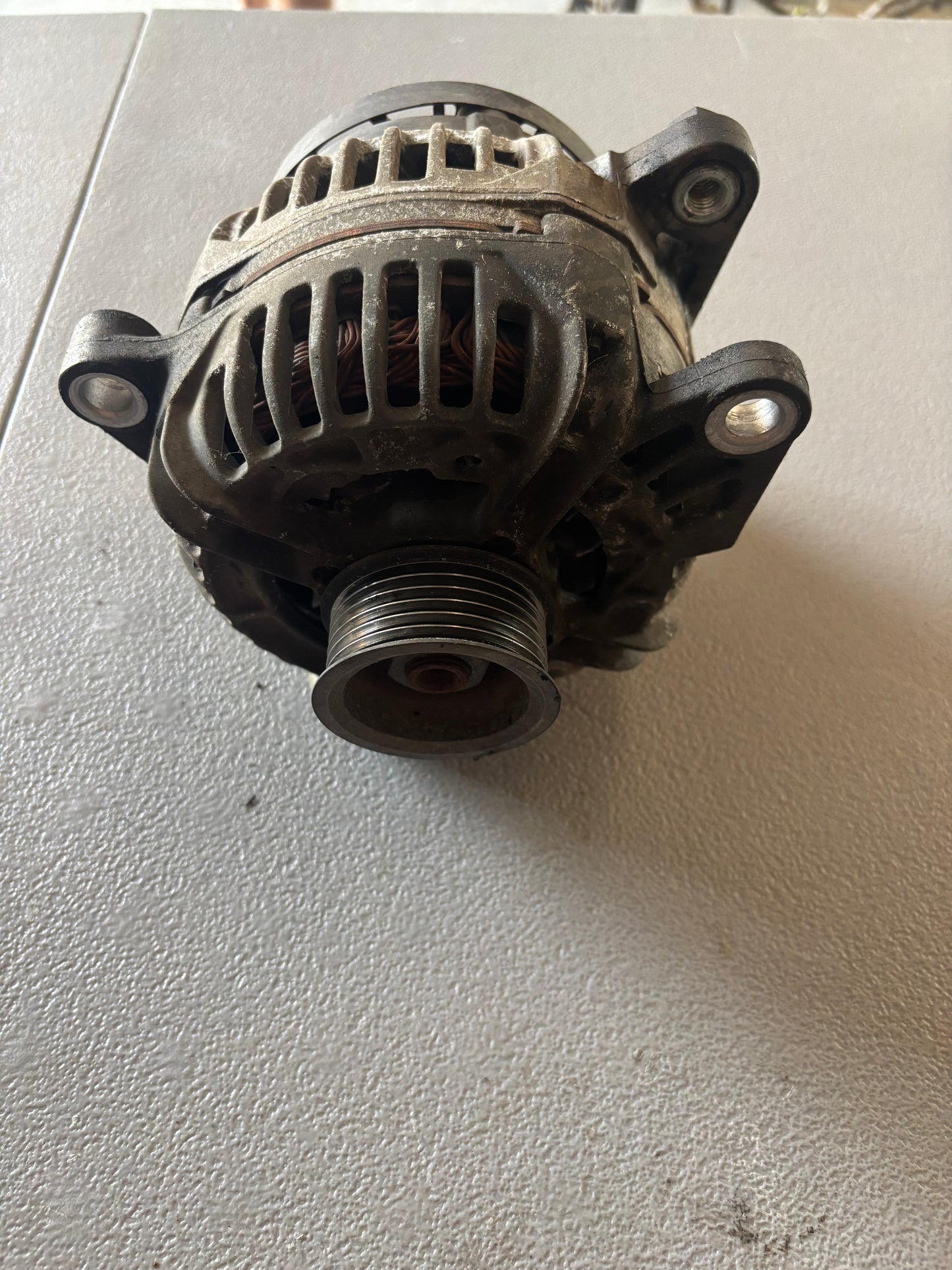 Used Alternator. 1999-2004 Jeep Grand Cherokee. **TESTED**