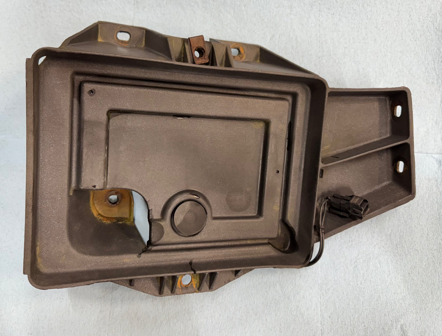 Battery Tray & Hardware - OEM - 93-98 Jeep Grand Cherokee ZJ