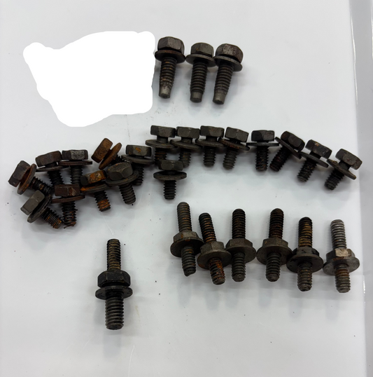 Jeep 4.0 Oil Pan Bolt Set   All Bolts - ALL Years