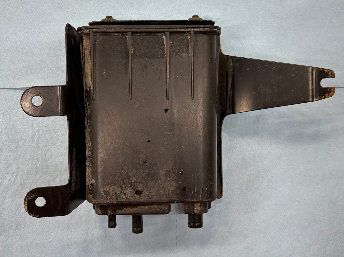 EVAP Fuel Vapor Purge Valve & Charcoal Canister - Jeep Cherokee XJ
