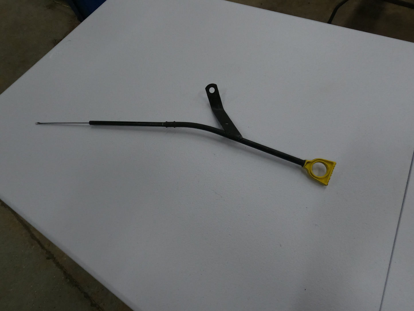 1999-2003 Jeep 4.0 engine dipstick with tube