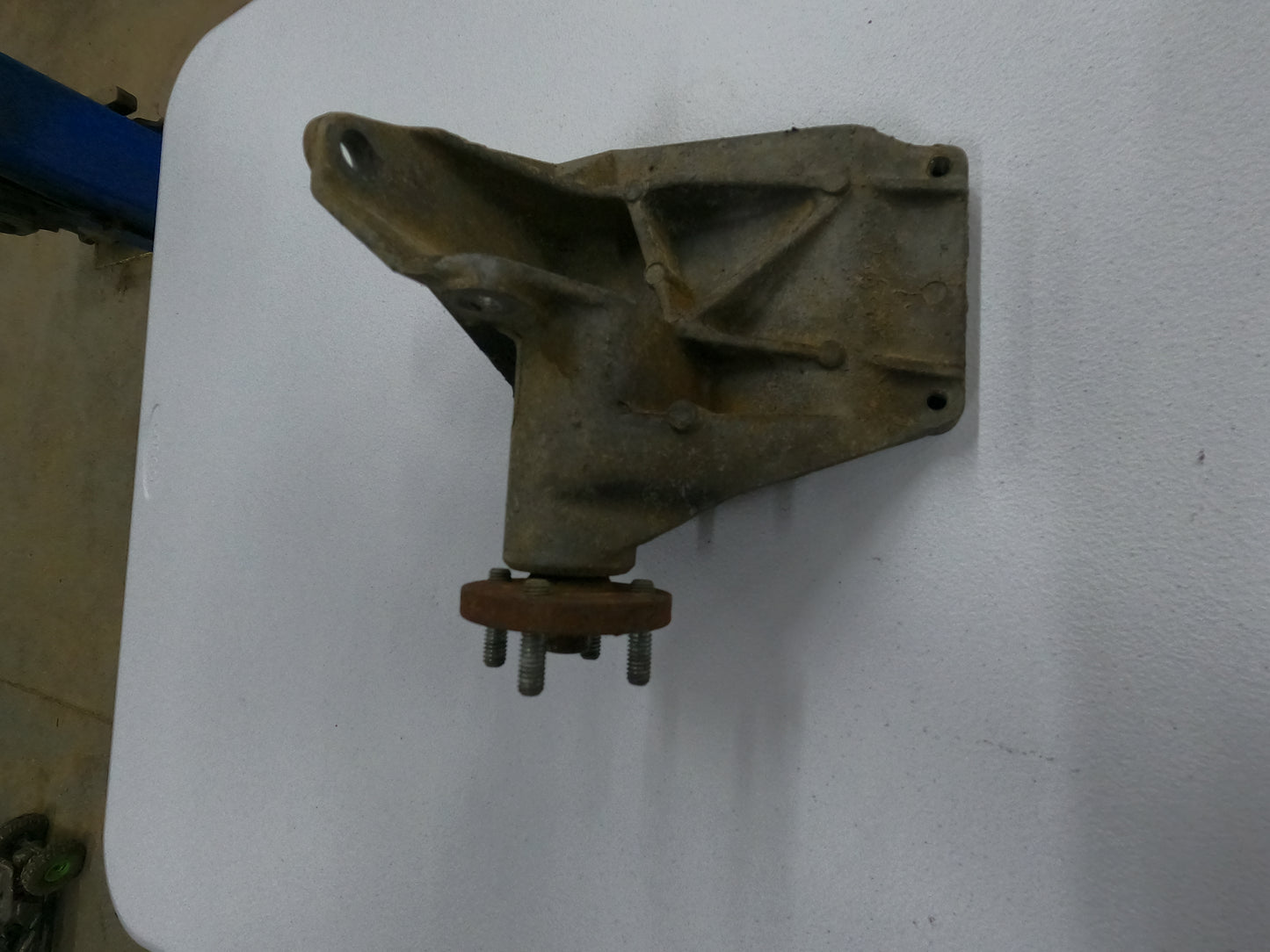 Cherokee XJ Fan Hub/ Alternator Bracket