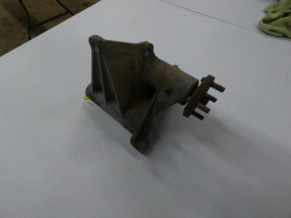 Cherokee XJ fan hub/ Alternator bracket