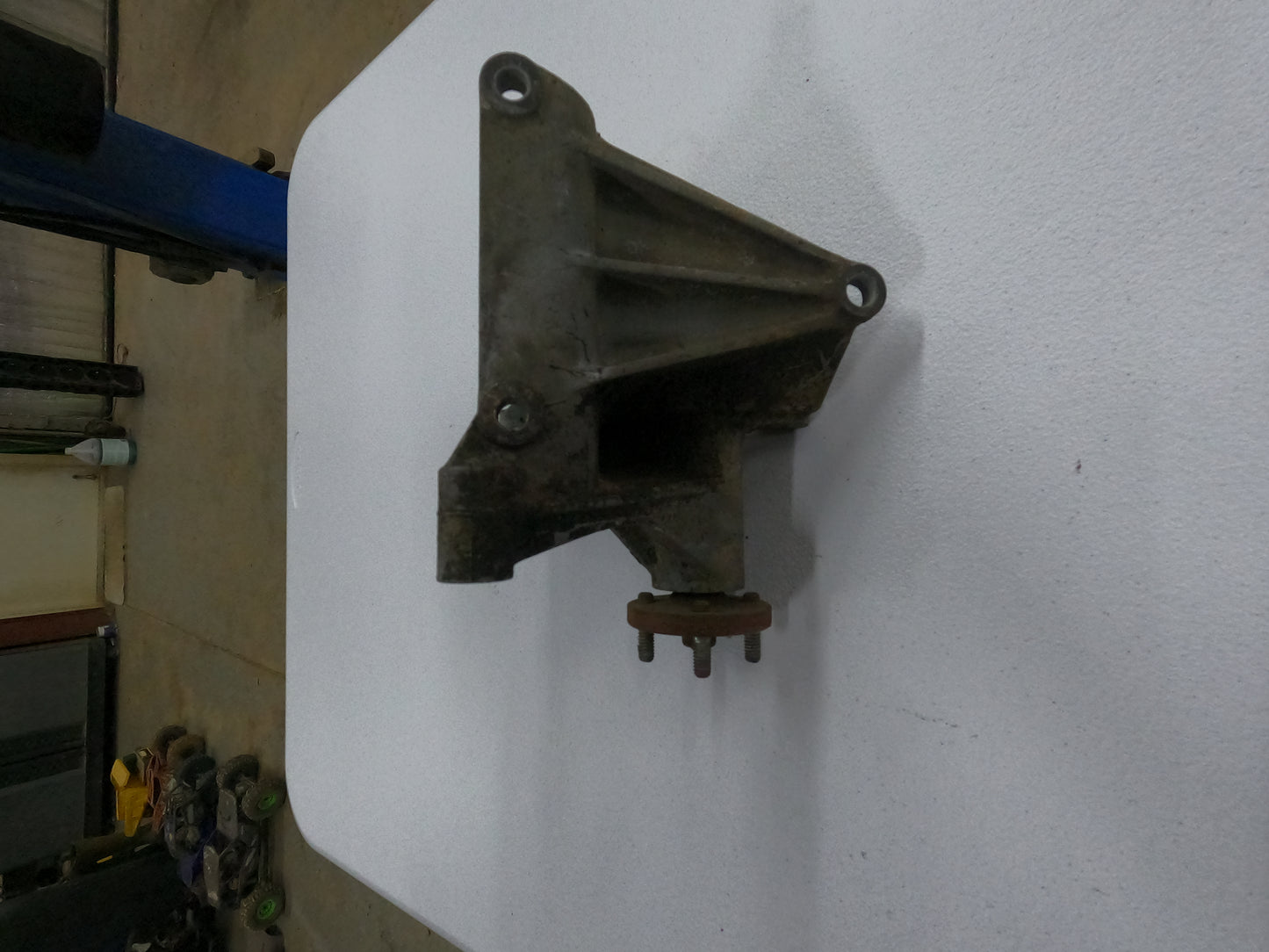 Cherokee XJ Fan Hub/ Alternator Bracket