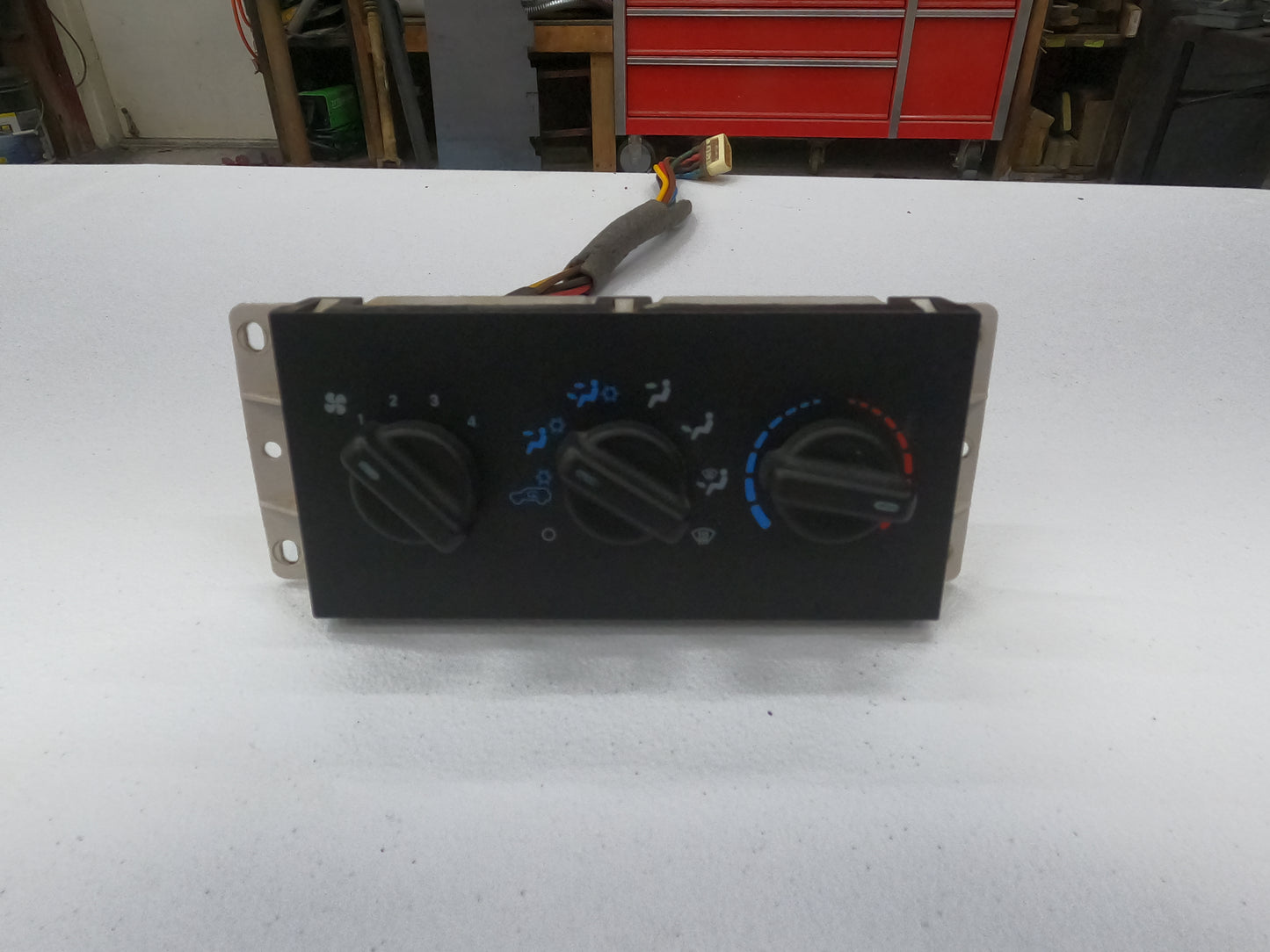 A/C , Heater Control Switch Panel 97-01 Jeep XJ