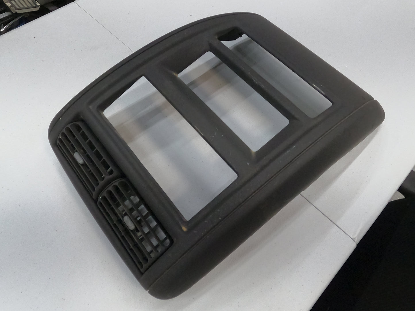 Main Dash Bezel Cover. 1997-2001 Jeep Cherokee XJ
