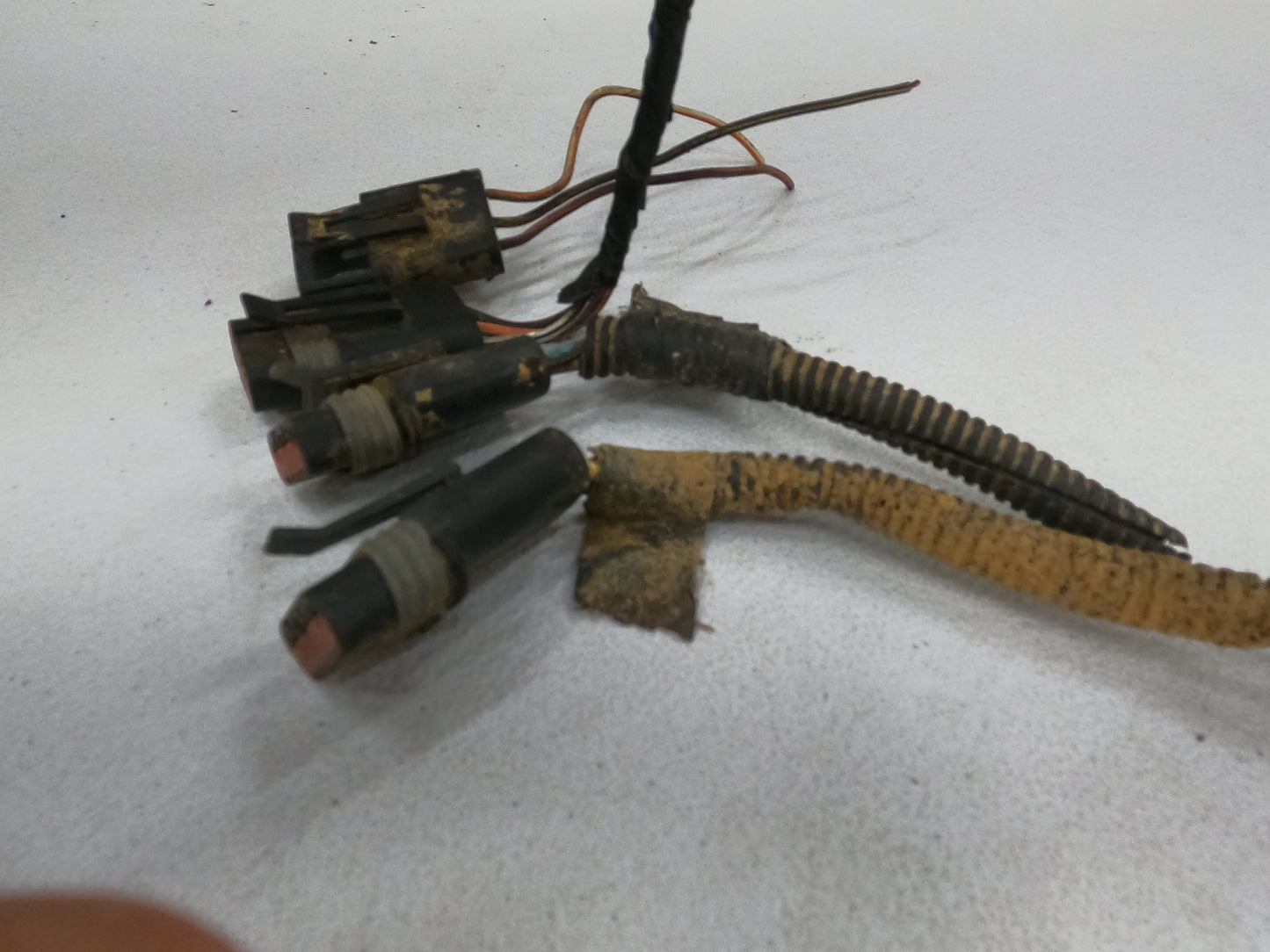 Throttle Position Sensor Connectors. *ALL Years*