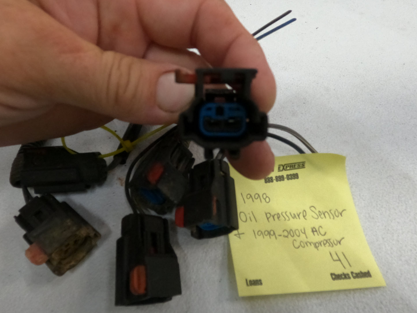 Oil Pressure Sensor Wiring Harness Connector Plug *ALL Years*