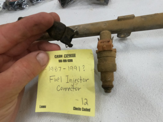 Fuel Injector Connector Plug.   **ALL Years.