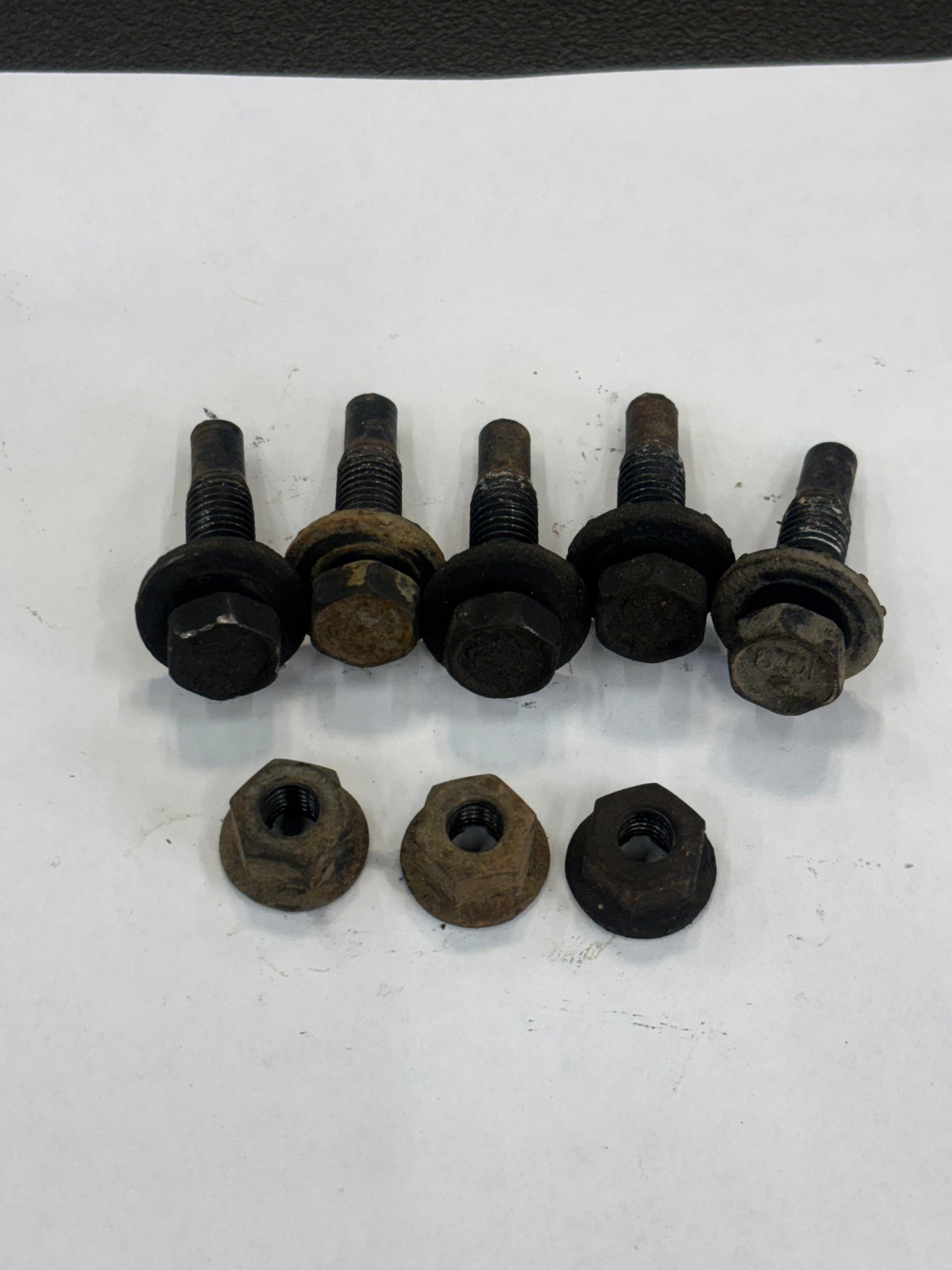 Engine Mounts & Engine to Body Mounts. & BOLTS 87-01 XJ 4.0