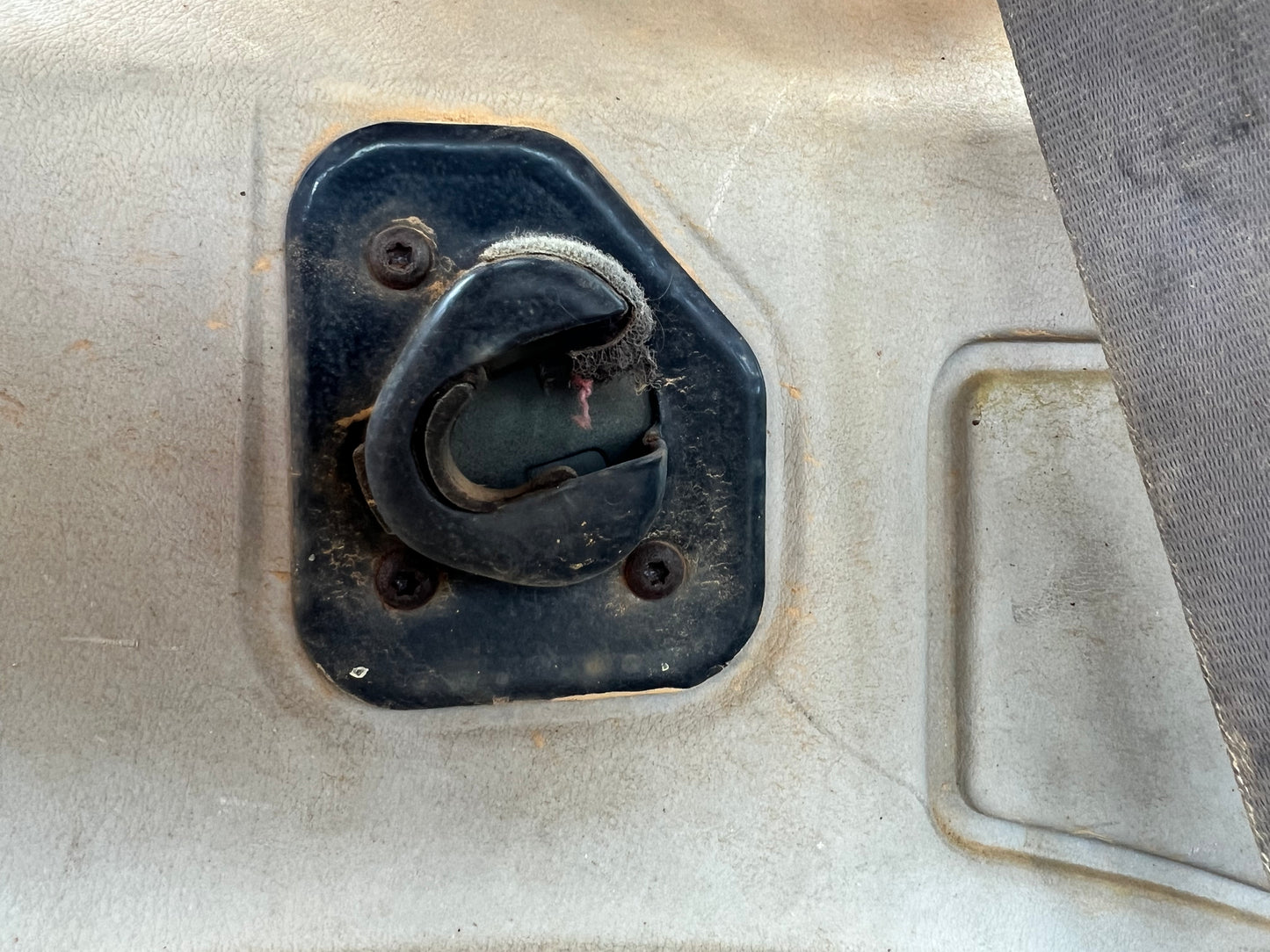 Jeep Cherokee XJ Rear Seat Latch/Striker With Hardware 84-01