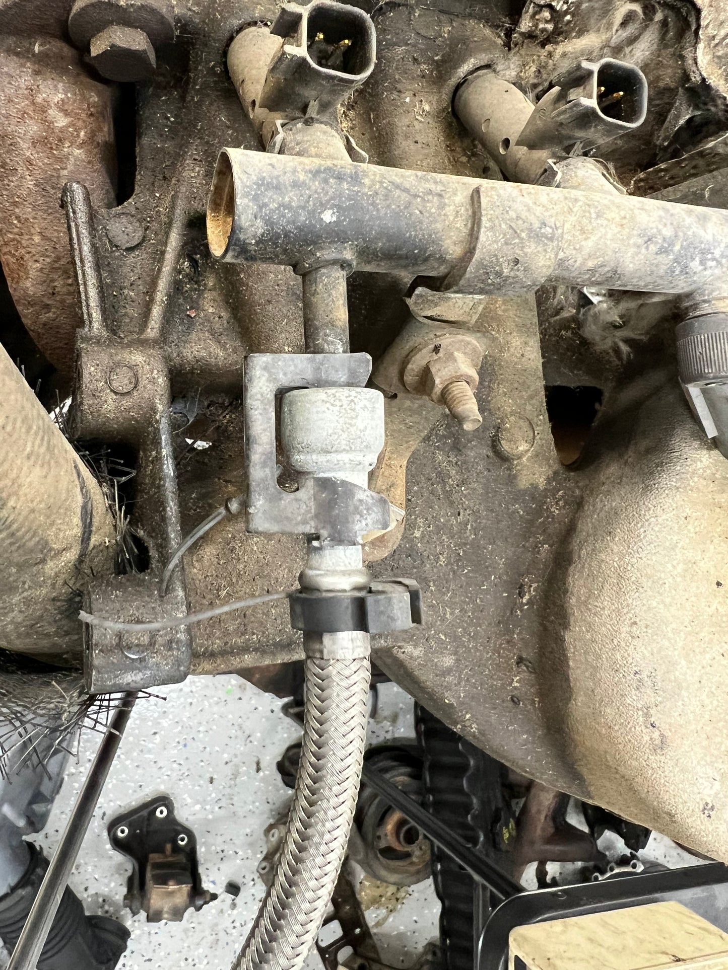 Fuel Line Safety Clip