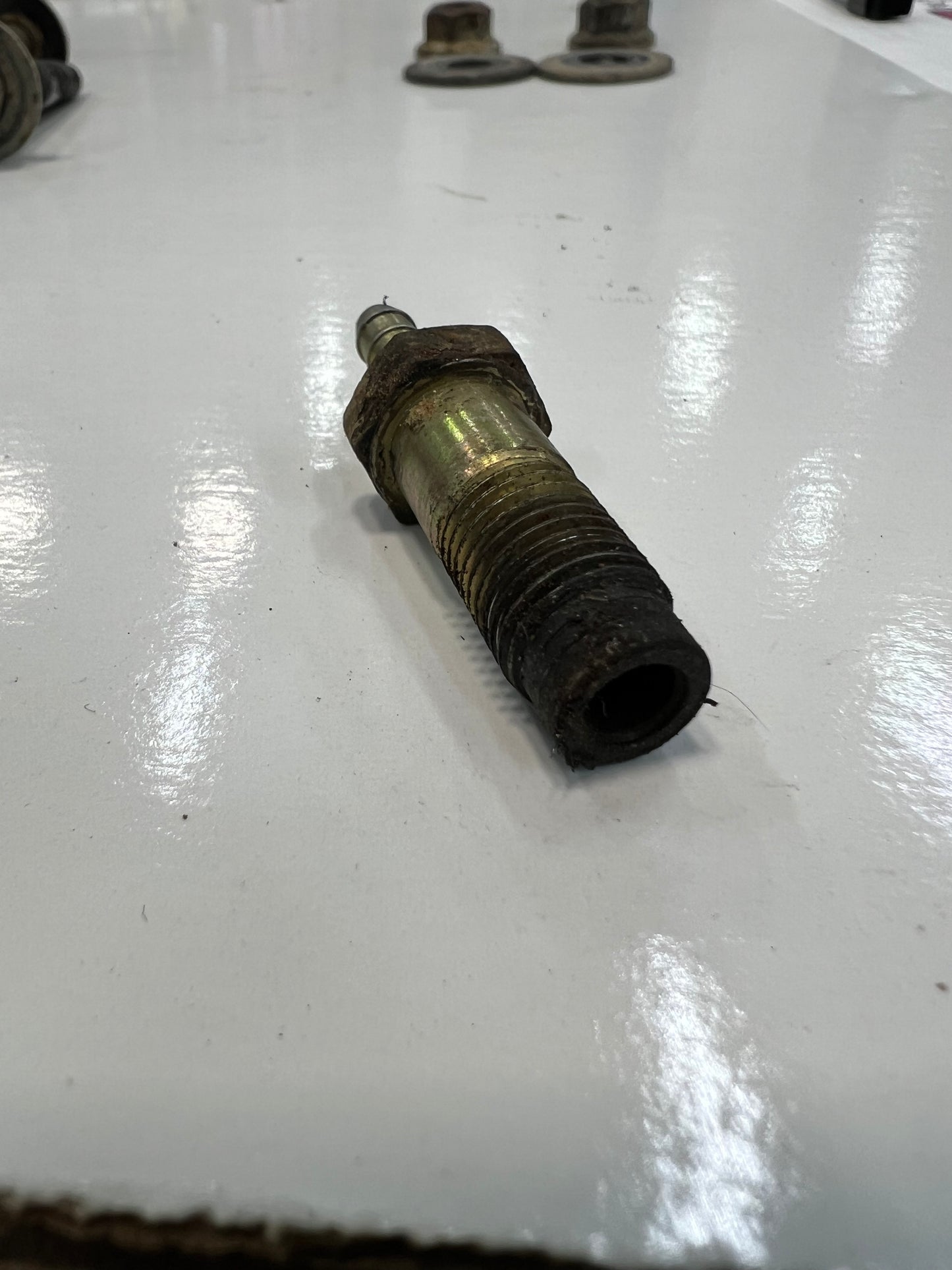 Axle Tube Vent Bolt - XJ - ZJ - WJ