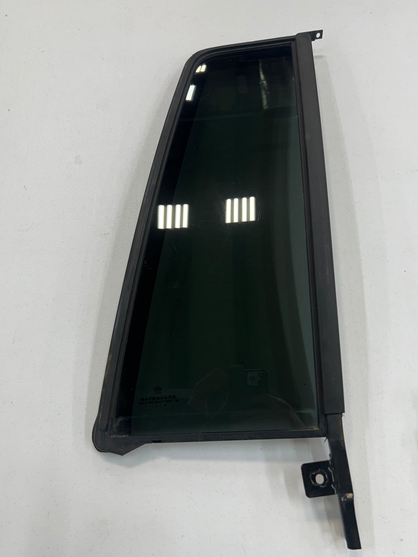 Door & Body Glass - Windows - ALL MODELS & Locations