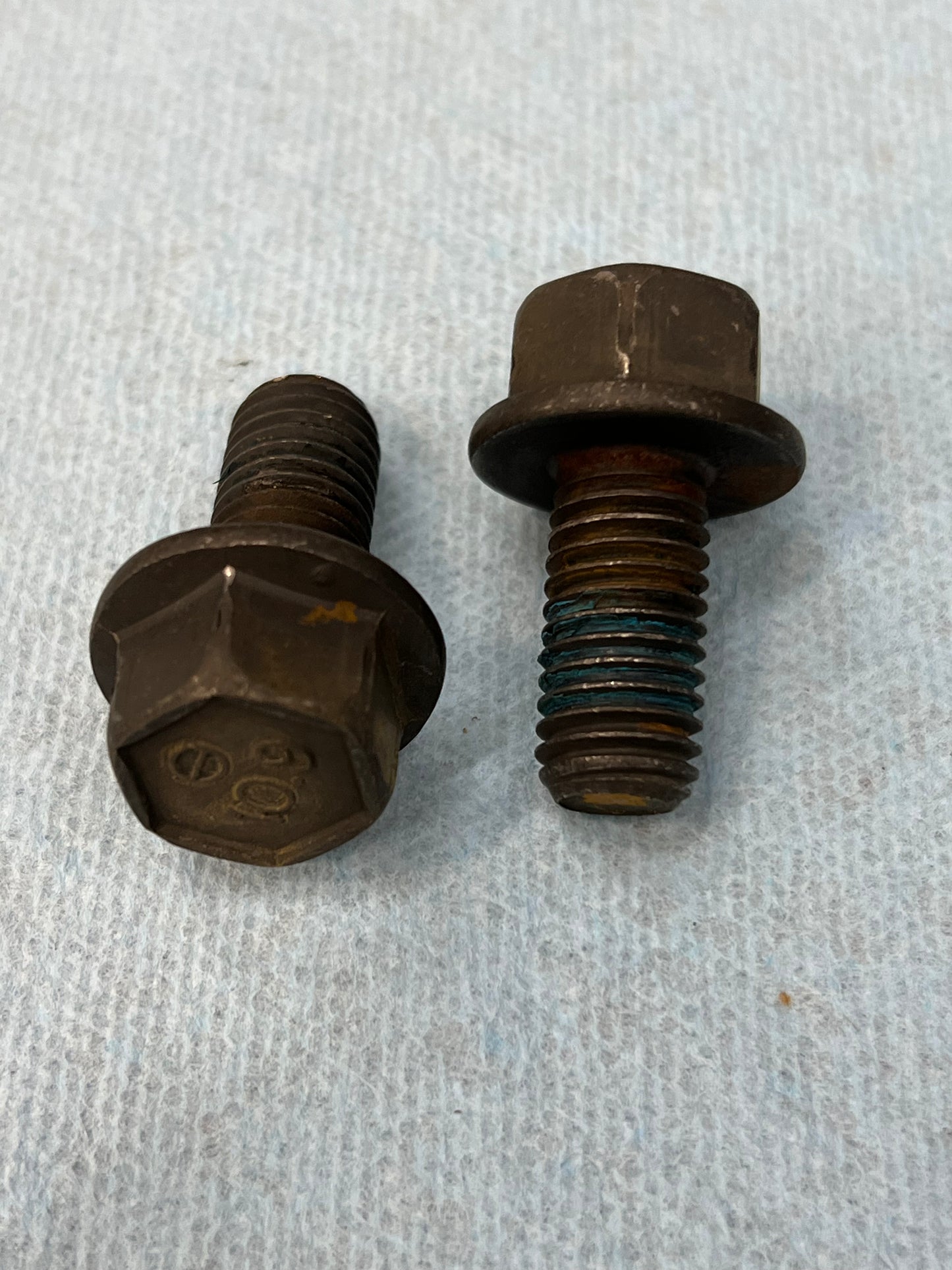 Exhaust Hanger - Transmission Mount 87-01 XJ Jeep Cherokee 4.0 AW4