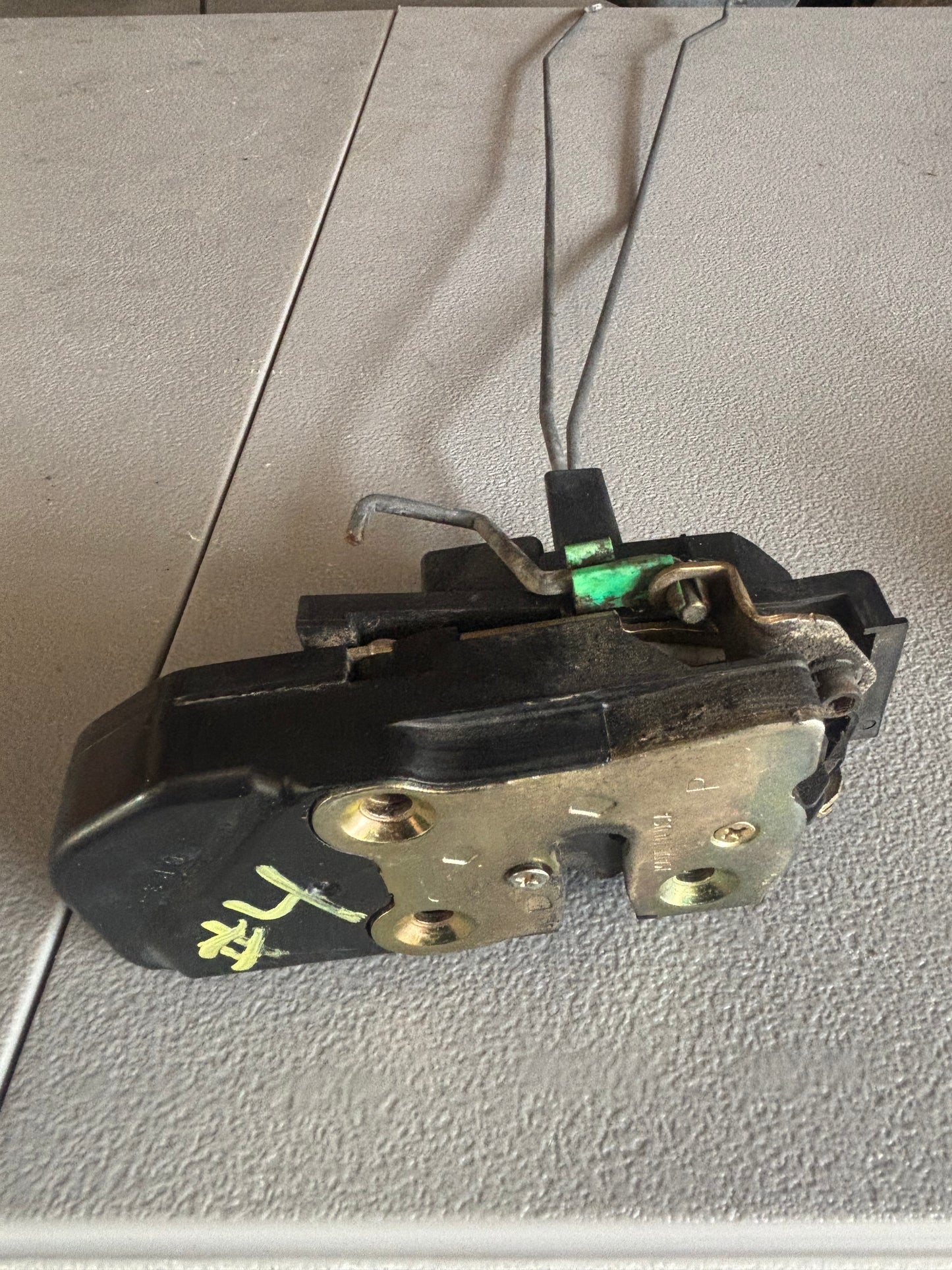 99-2004 Jeep Grand Cherokee Door Latch & Rods **TESTED**