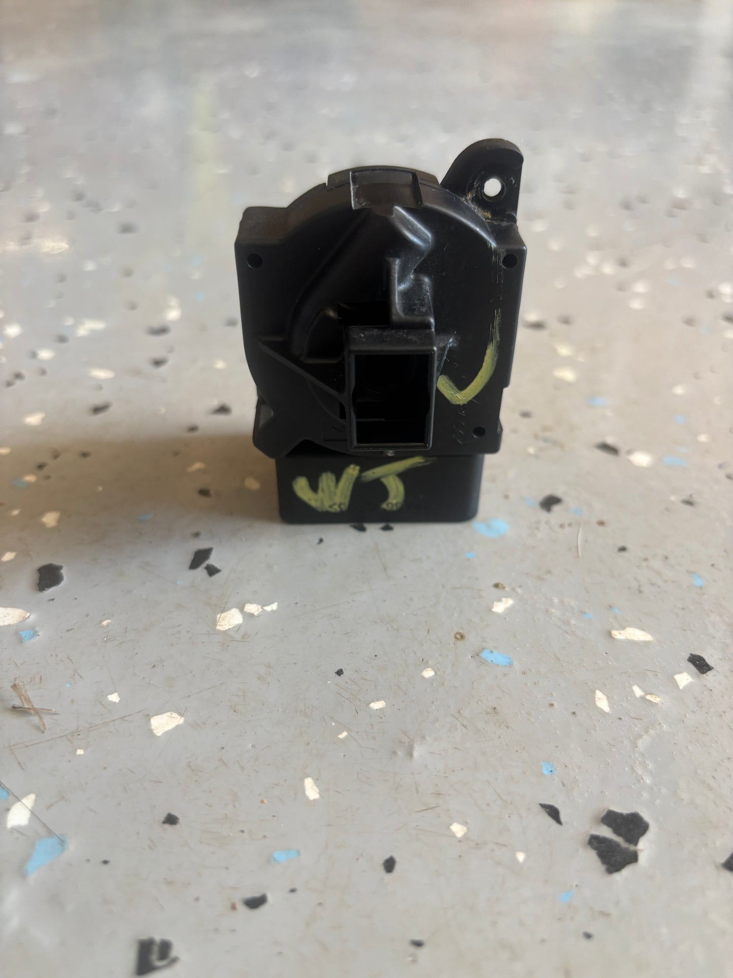 Factory OEM Ignition Switch. 1999-2004 Jeep Grand Cherokee WJ. **TESTED** 56042476
