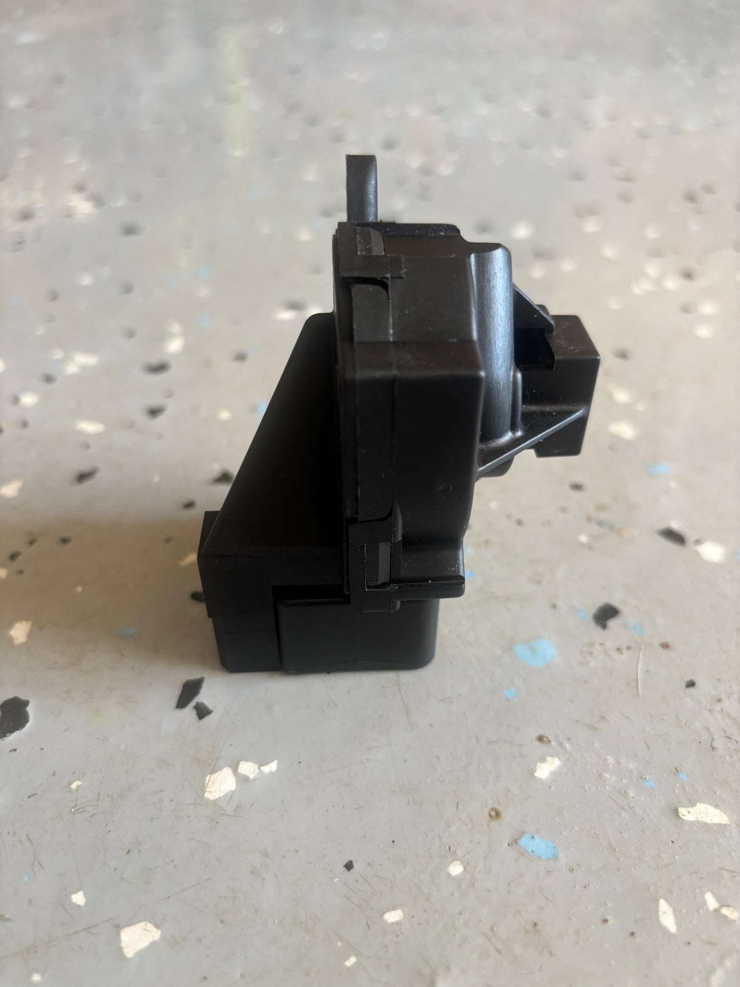 Factory OEM Ignition Switch. 1999-2004 Jeep Grand Cherokee WJ. **TESTED** 56042476