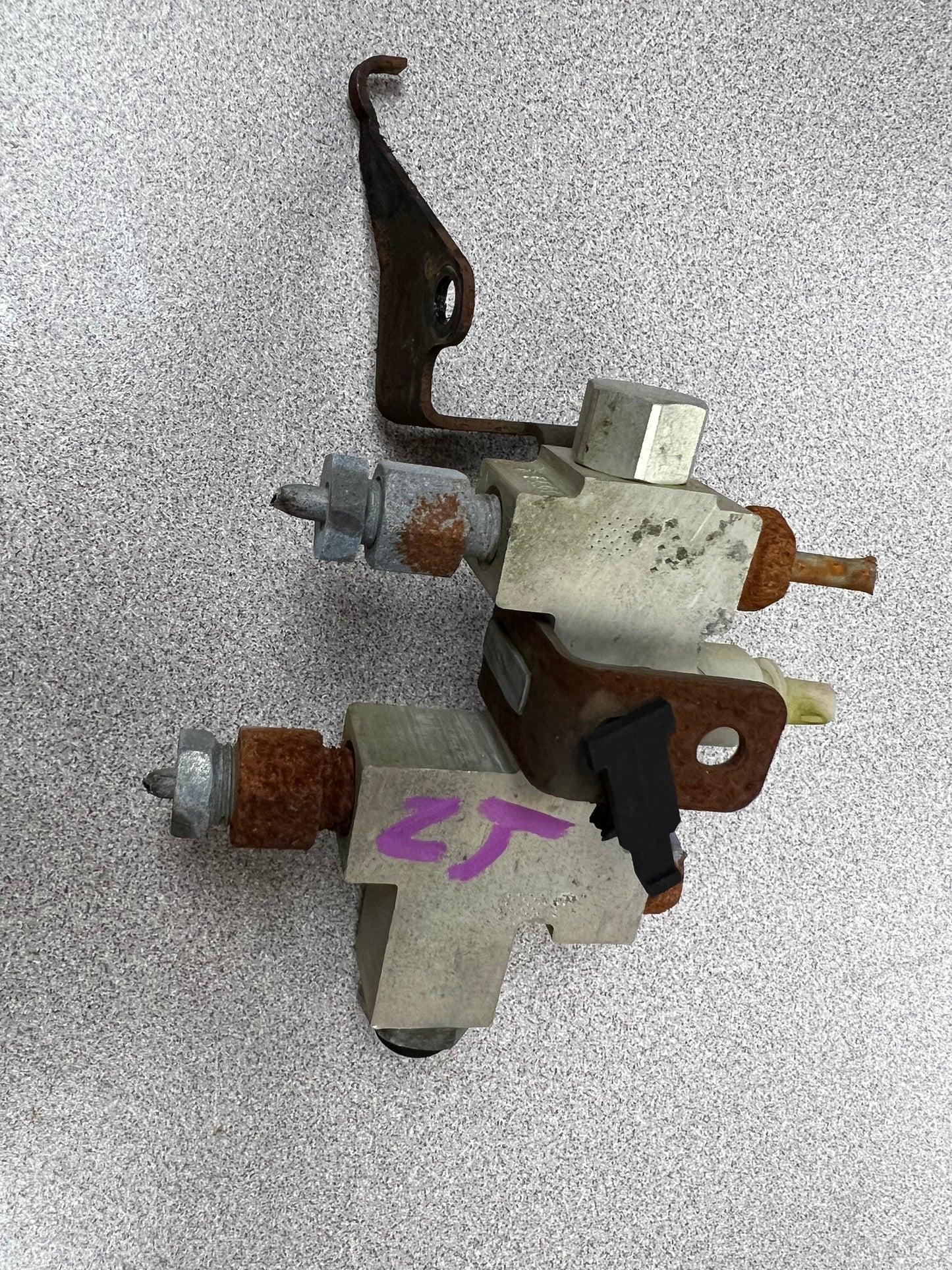 ZJ/XJ Rear Disc&Drum Brake Proportional Valves. **ALL STYLES**