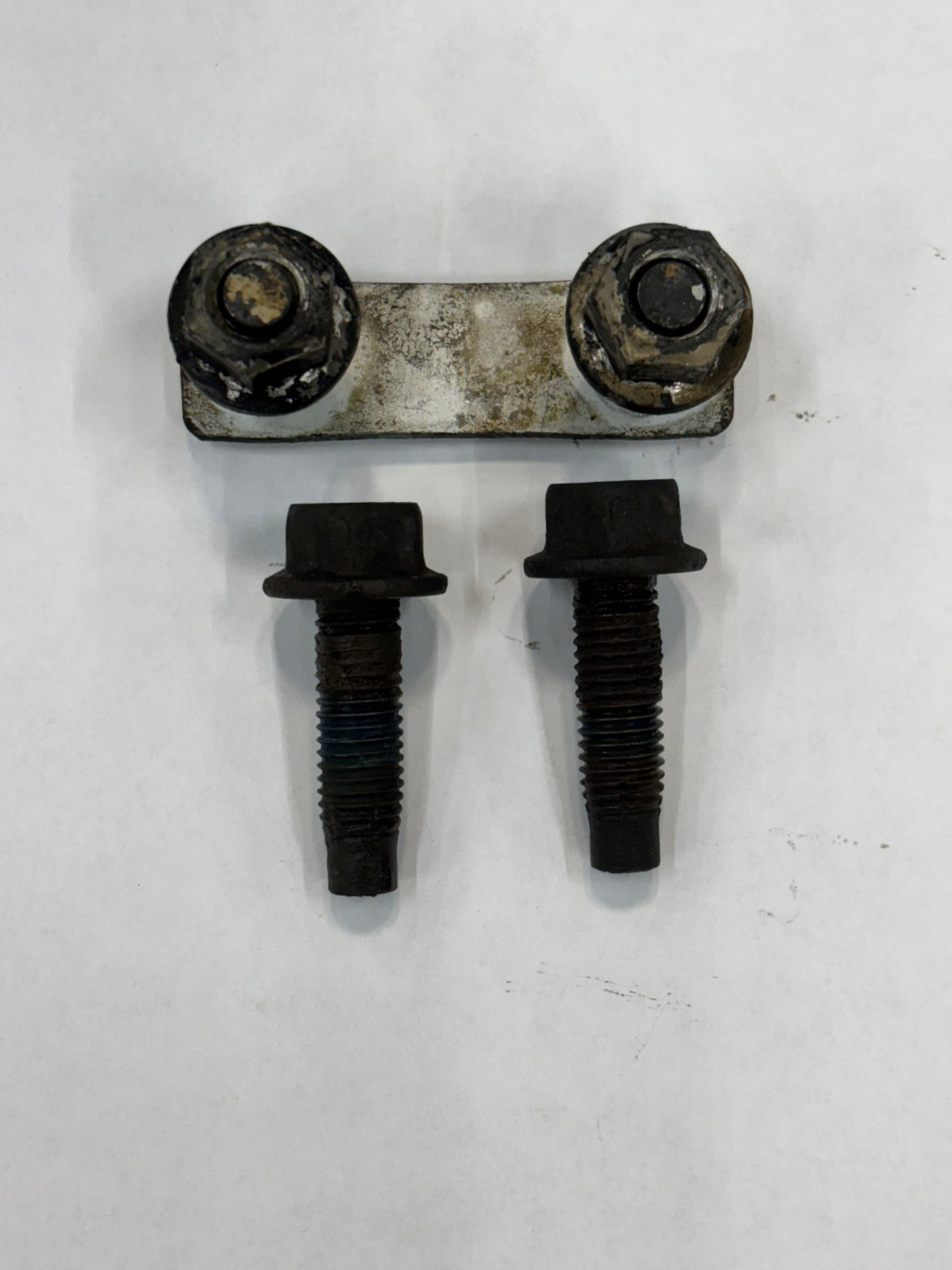 Track Bar Frame Bolts - Panhard Bolt With Nut Tab - Jeep Cherokee XJ/ZJ