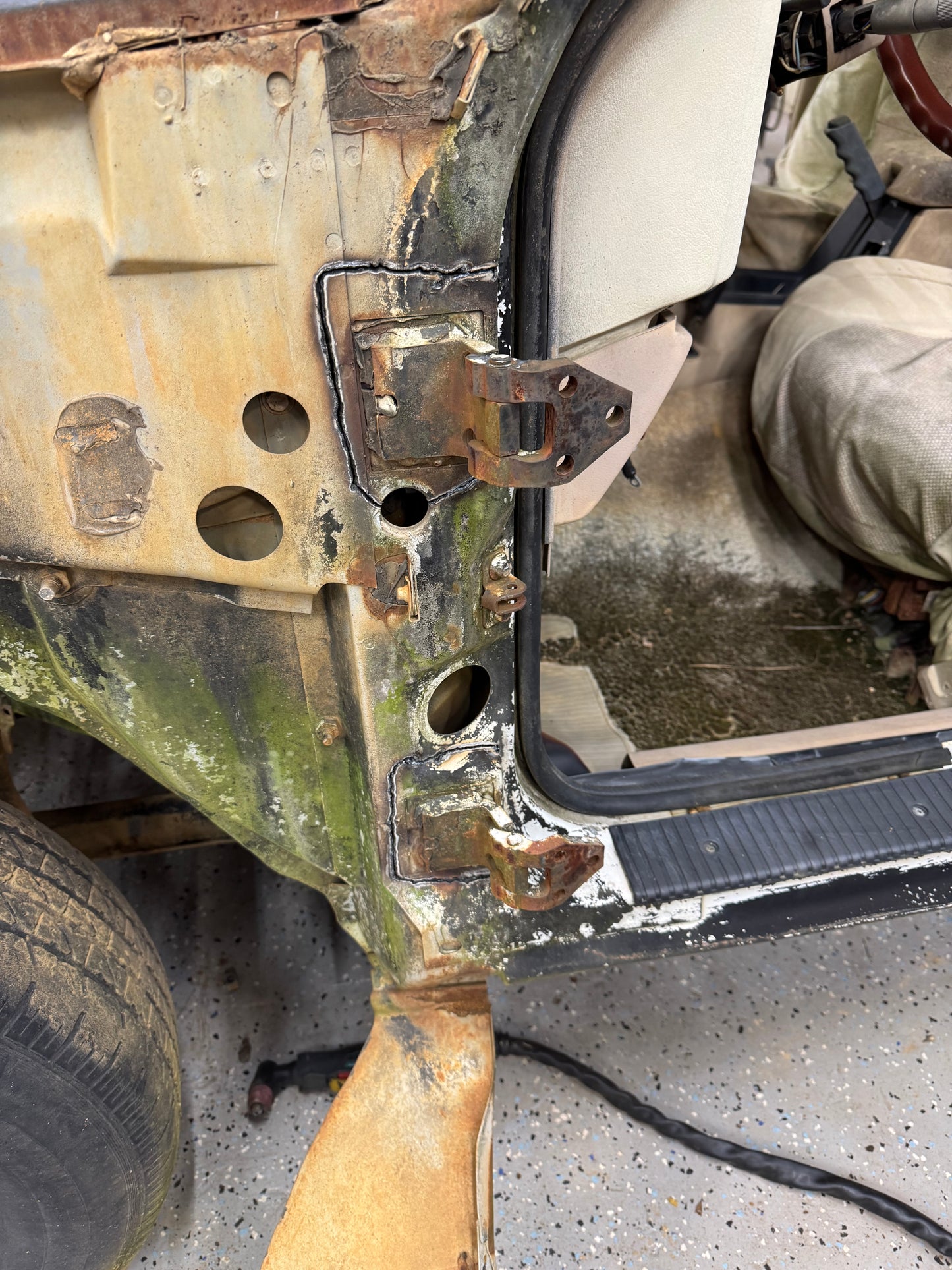 Door Hinges - 1984-2001 - Jeep Cherokee XJ 2 & 4 Door Models - NEEDS PICTURES