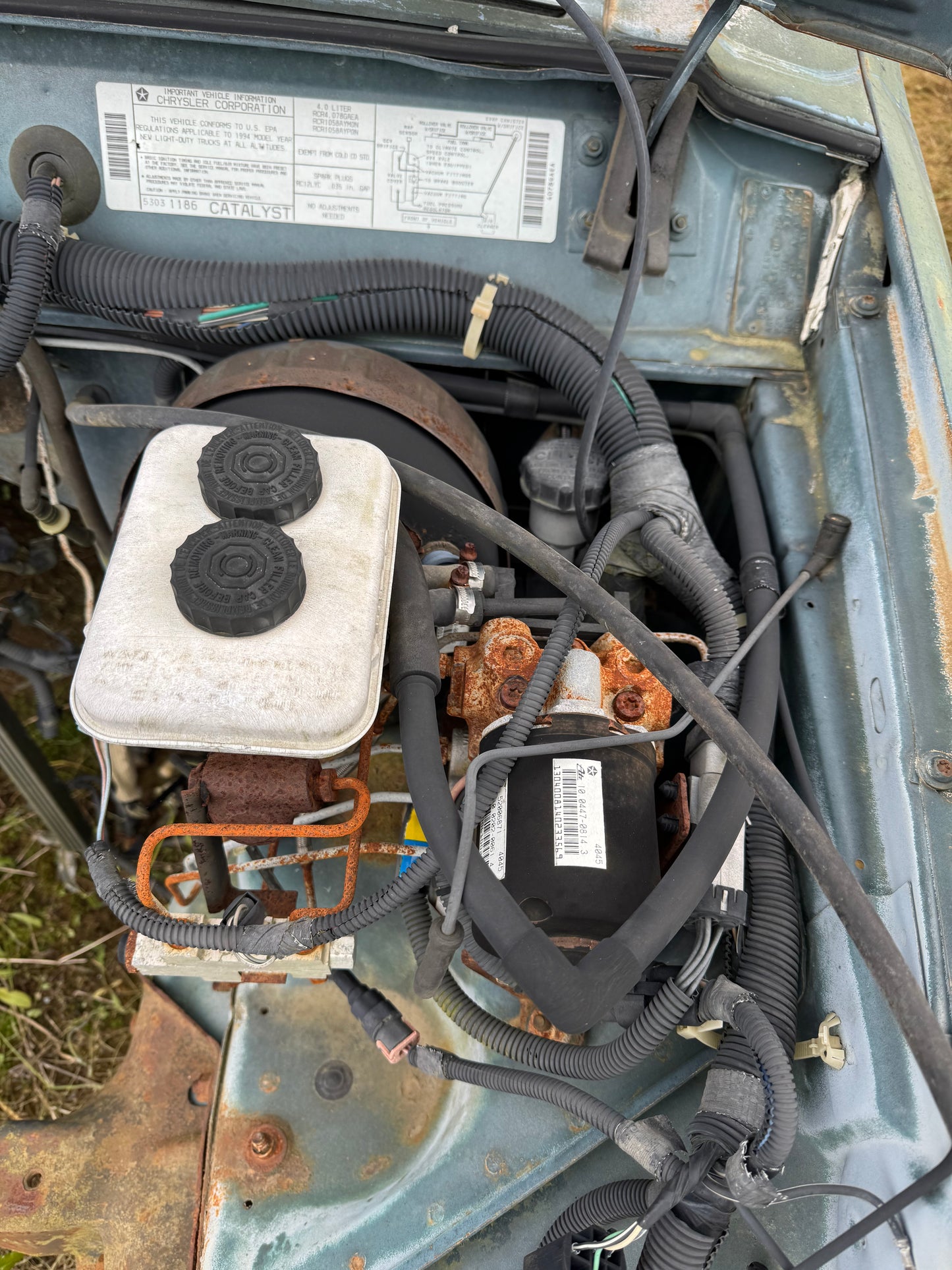 ABS Pump/Module - OEM - Jeep Cherokee XJ - 1994-2001