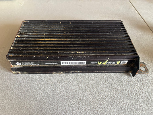 Infinity Gold Amplifier  **TESTED** 1999-2004 Jeep Grand Cherokee. 56038407