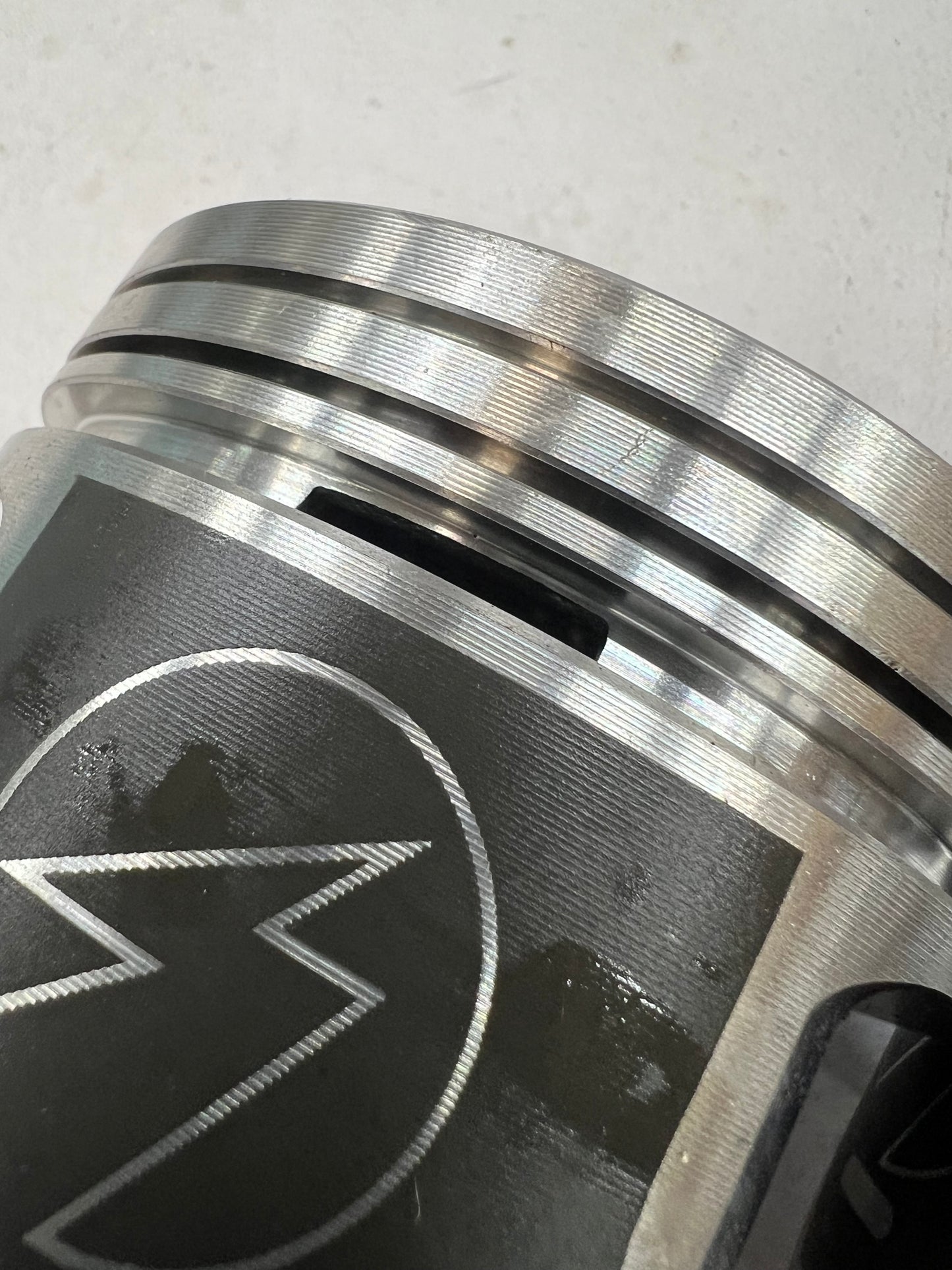 Scratch & Dent 4.0 Pistons & Rods - New Pistons on Rods With Rings