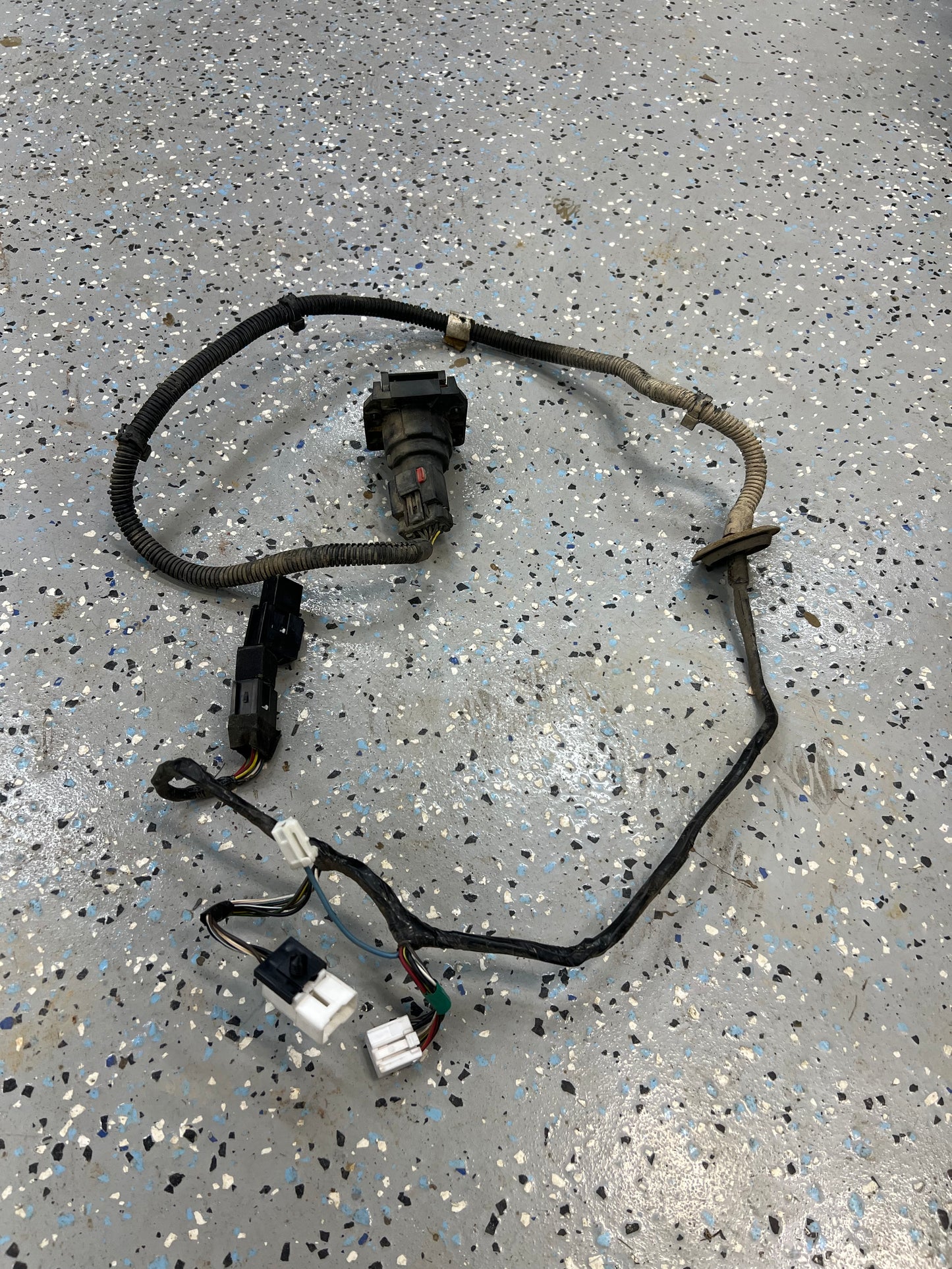 Trailer Hitch Wiring Harness - OEM - Jeep Cherokee XJ - 1997-2001