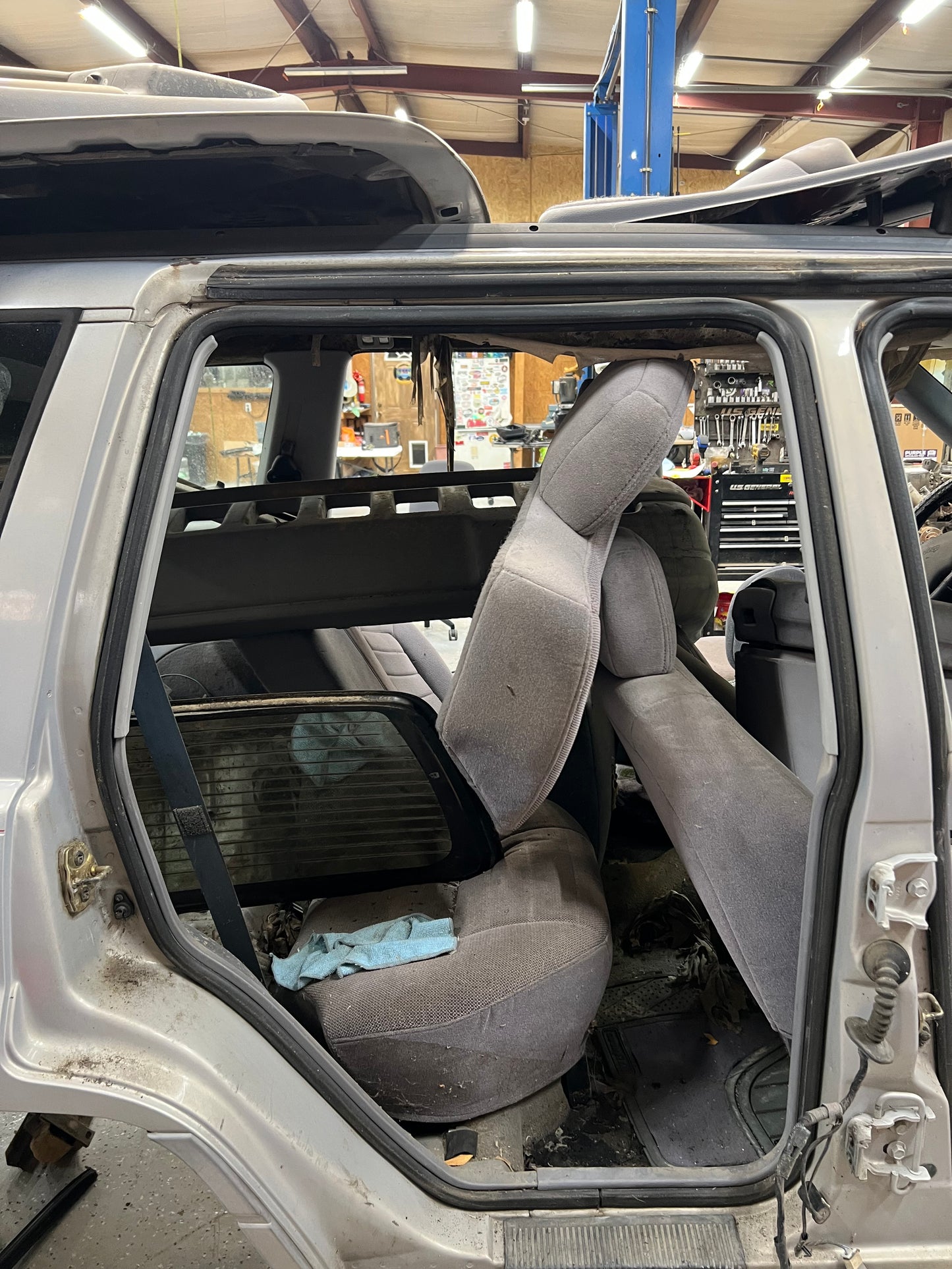 Door Weather Strip / Seal / Gasket - 93-98 Jeep Grand Cherokee ZJ - ALL Doors-