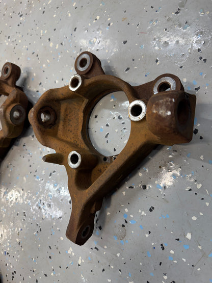 Steering Knuckles - Spindle - OEM - 1999-2004 Jeep Grand Cherokee - Both Sides