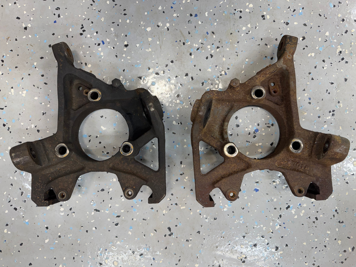 Steering Knuckles - Spindles - OEM - 1991-2006 - Jeep - Both Sides