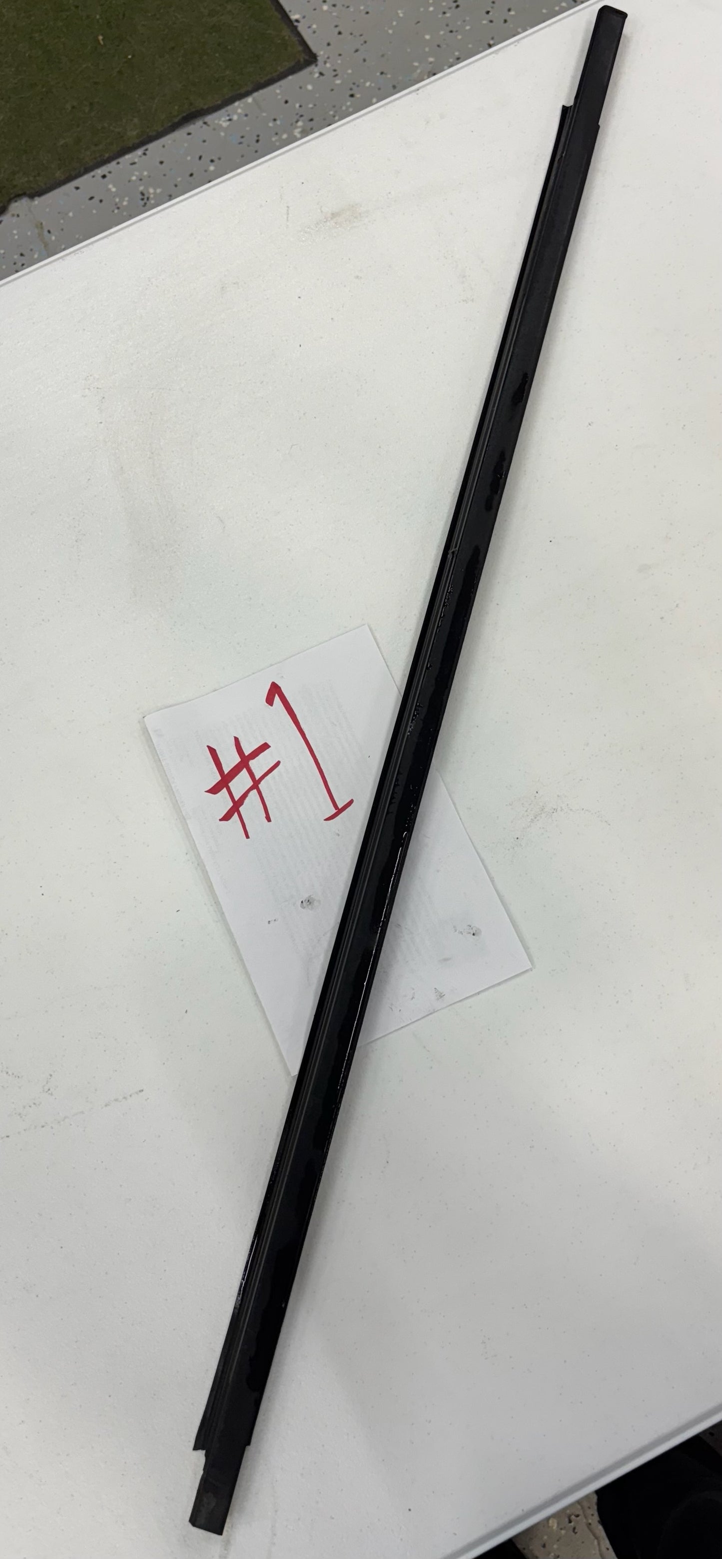 Lower Window Seal / Sweeps - Trim - 1993-1998 - Grand Cherokee ZJ