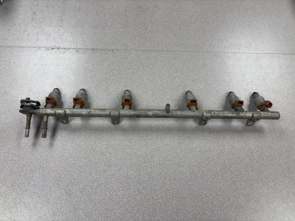 Jeep 4.0 OEM Factory Fuel Rails WITH Injestors. **ALL YEARS**
