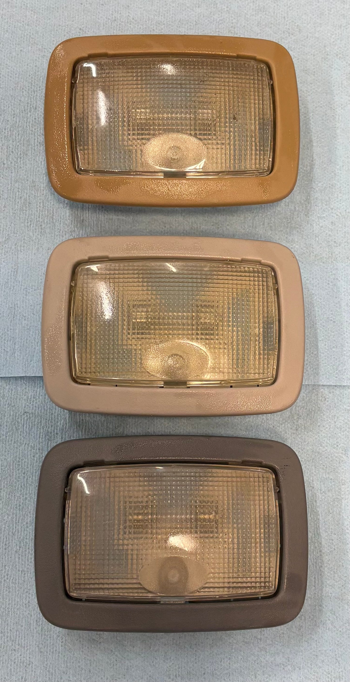 Dome Light - Rear Overhead -  Jeep Cherokee XJ -  1997-2001