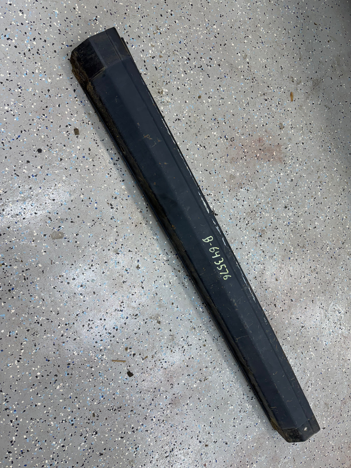 Rear OEM Bumper Guard - Jeep Cherokee XJ - 1997-2001 - Listing For ALL Bumpers