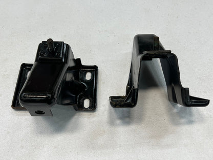 Bumper Bracket - Rear - Jeep Cherokee XJ - Rust Free - Hardware