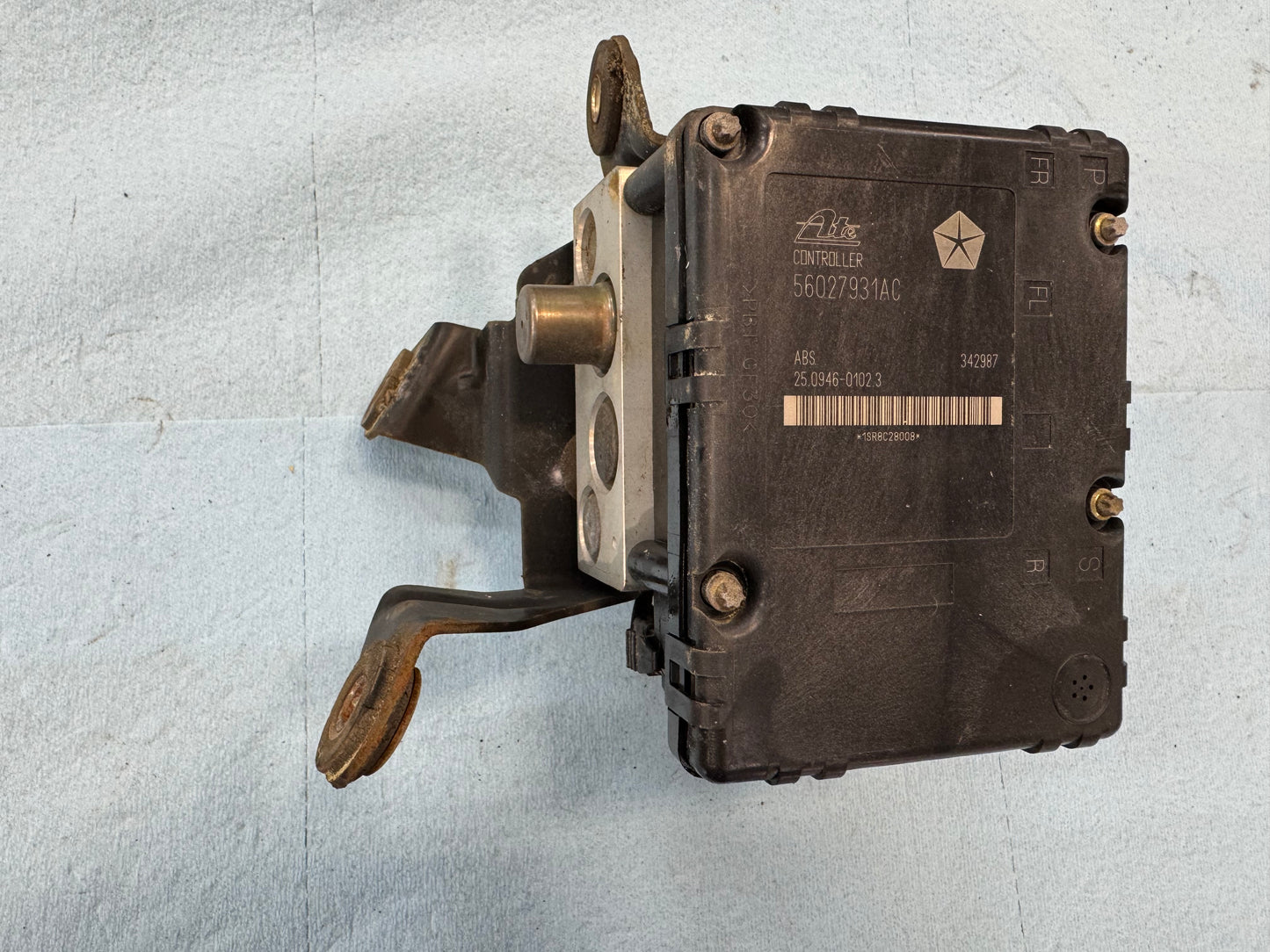 ABS Pump/Module - OEM - Jeep Cherokee XJ - 1994-2001