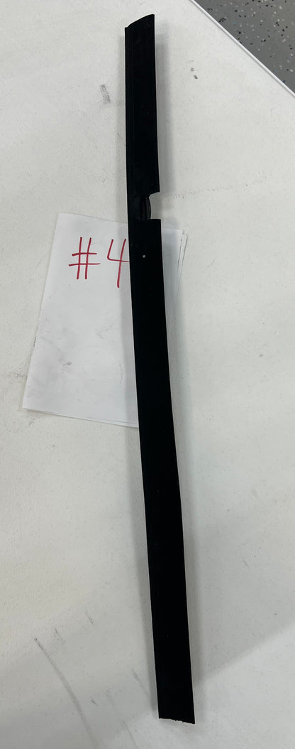 Lower Window Seal / Sweeps - Trim - 1993-1998 - Grand Cherokee ZJ