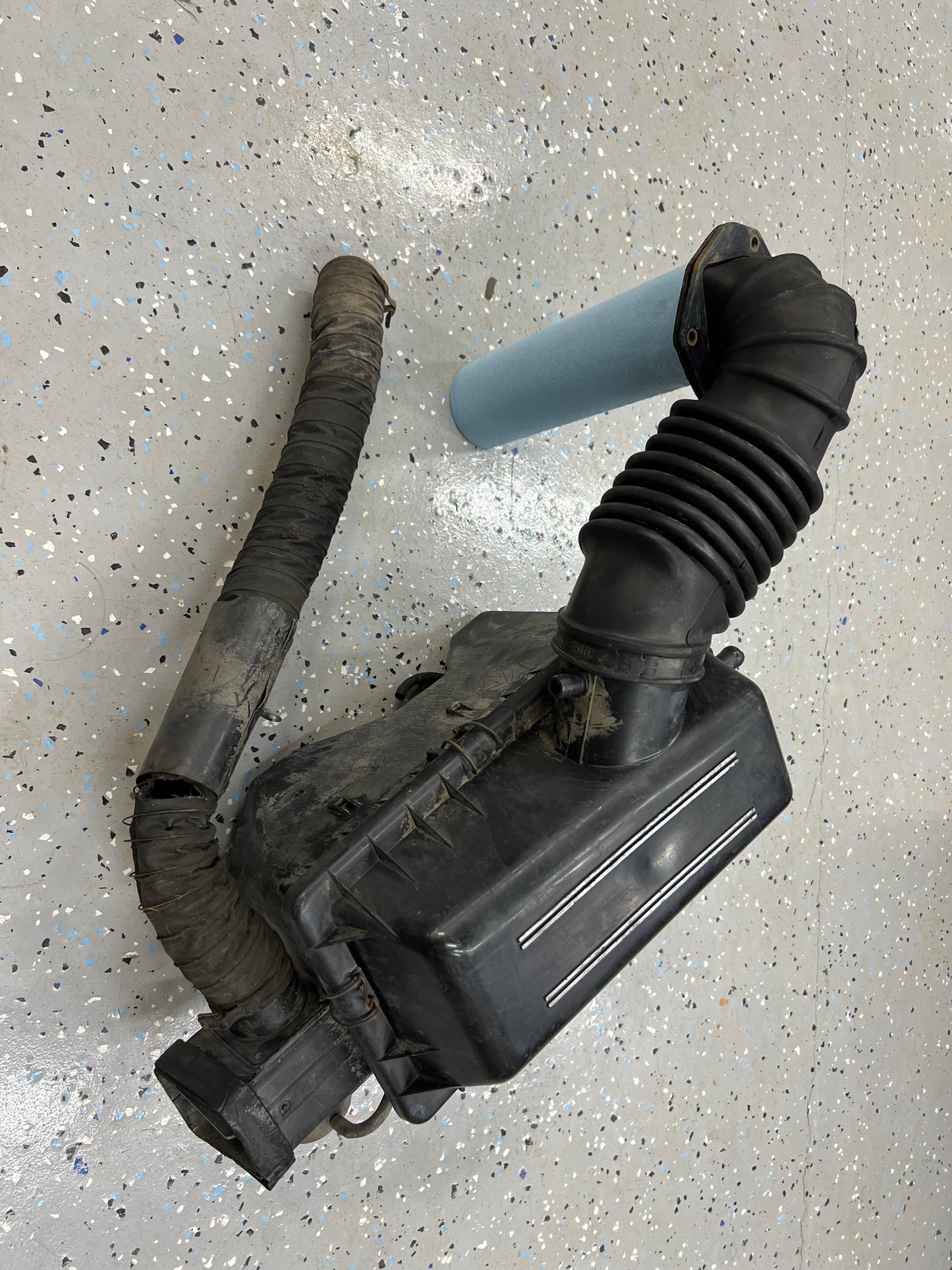 Air Box - Factory OEM Intake - Jeep Cherokee XJ - All Years