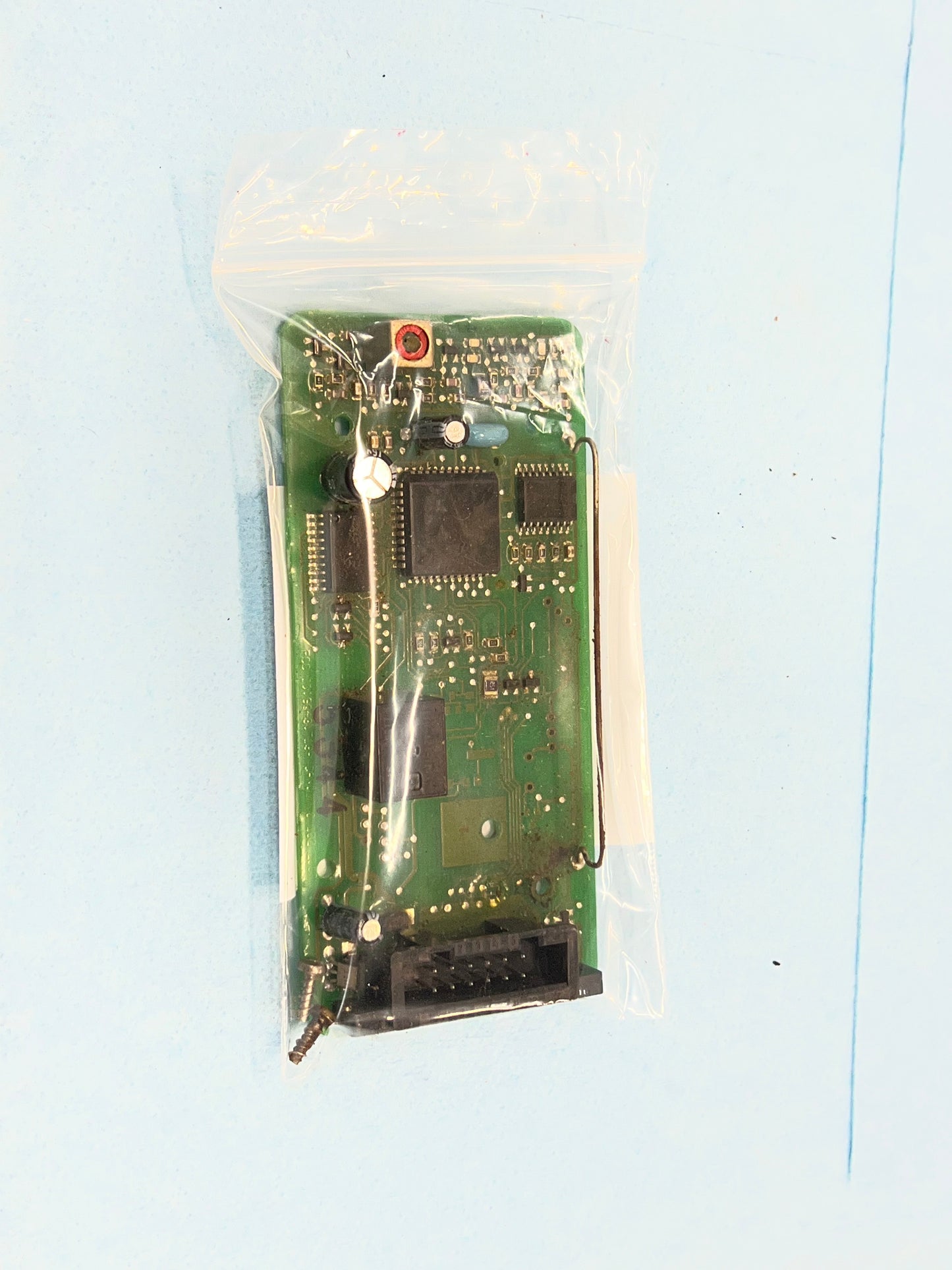 RKE Module - Remote Keyless Entry - Jeep Cherokee XJ - 1991-2001 - With Screws