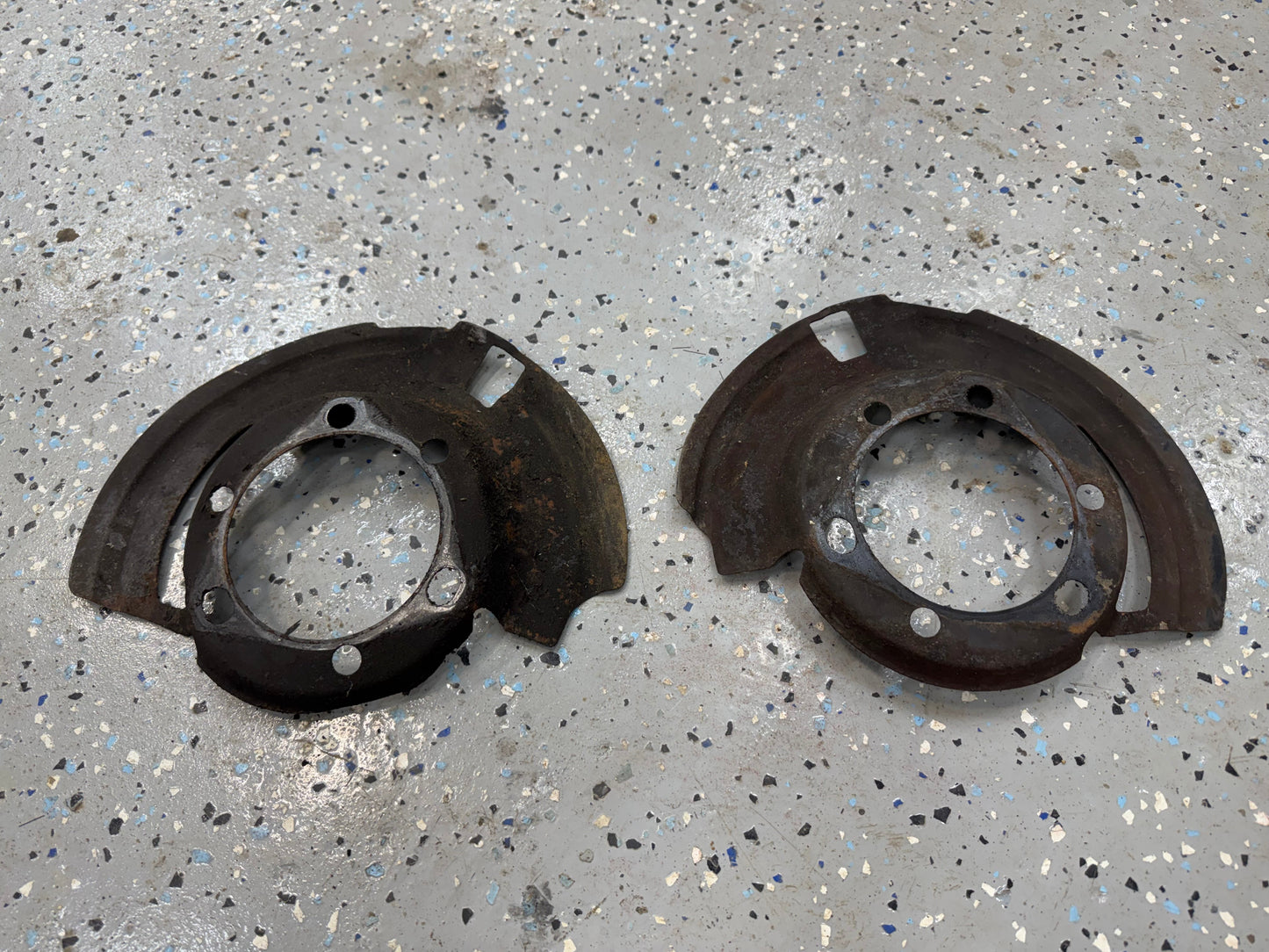 Dust Shield - Knuckle to Hub Bearing - 1991-2006
