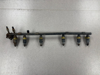 Jeep 4.0 OEM Factory Fuel Rails WITH Injestors. **ALL YEARS**