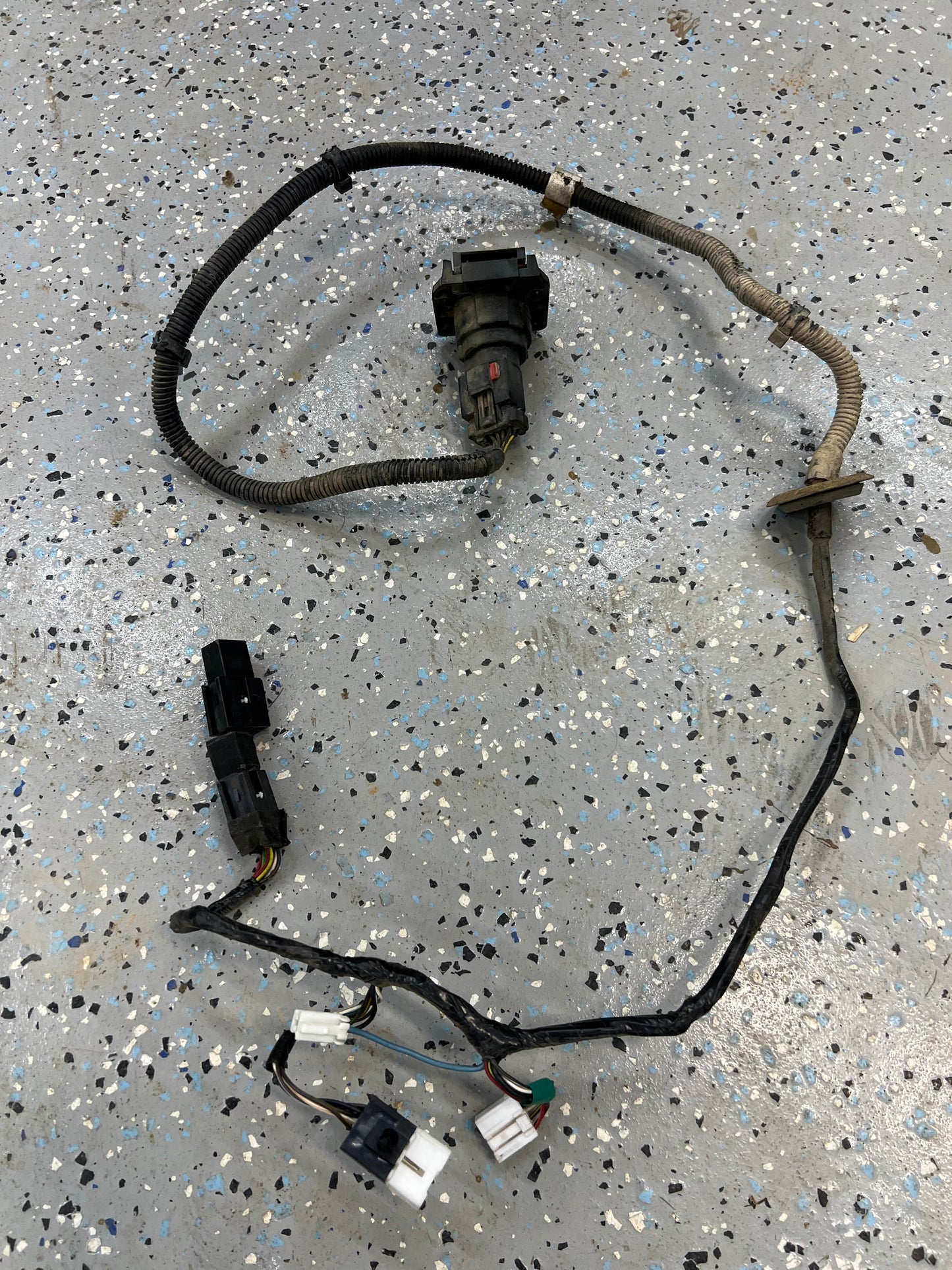 Trailer Hitch Wiring Harness - OEM - Jeep Cherokee XJ - 1997-2001